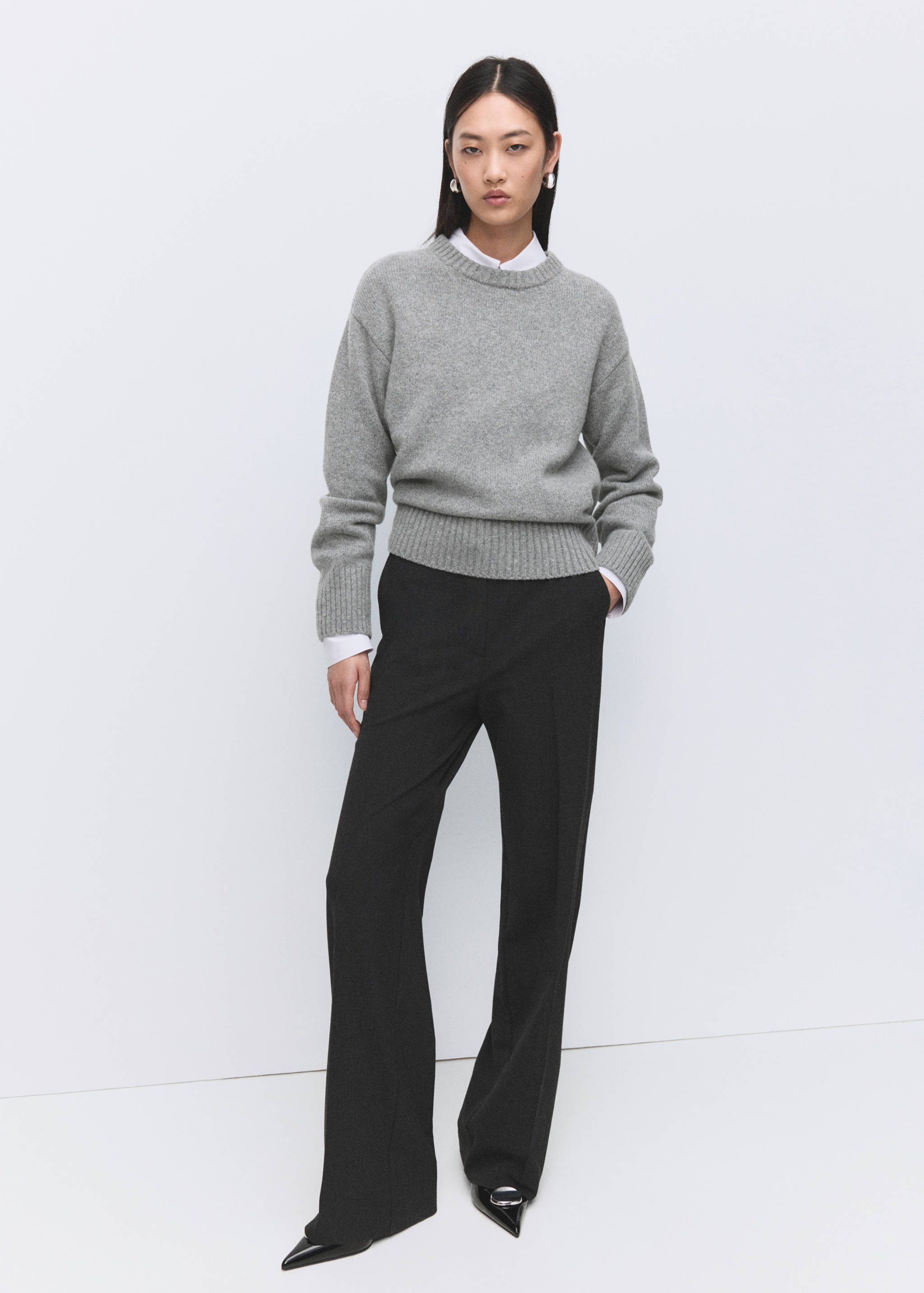 Wool-blend knit sweater - General plane