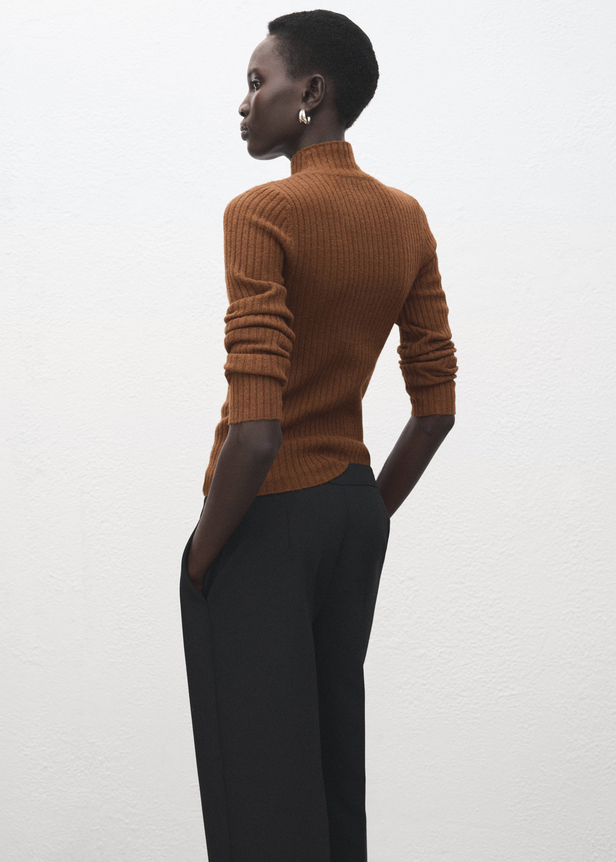 Fitted sweater with perkins neck - Reverse of the article