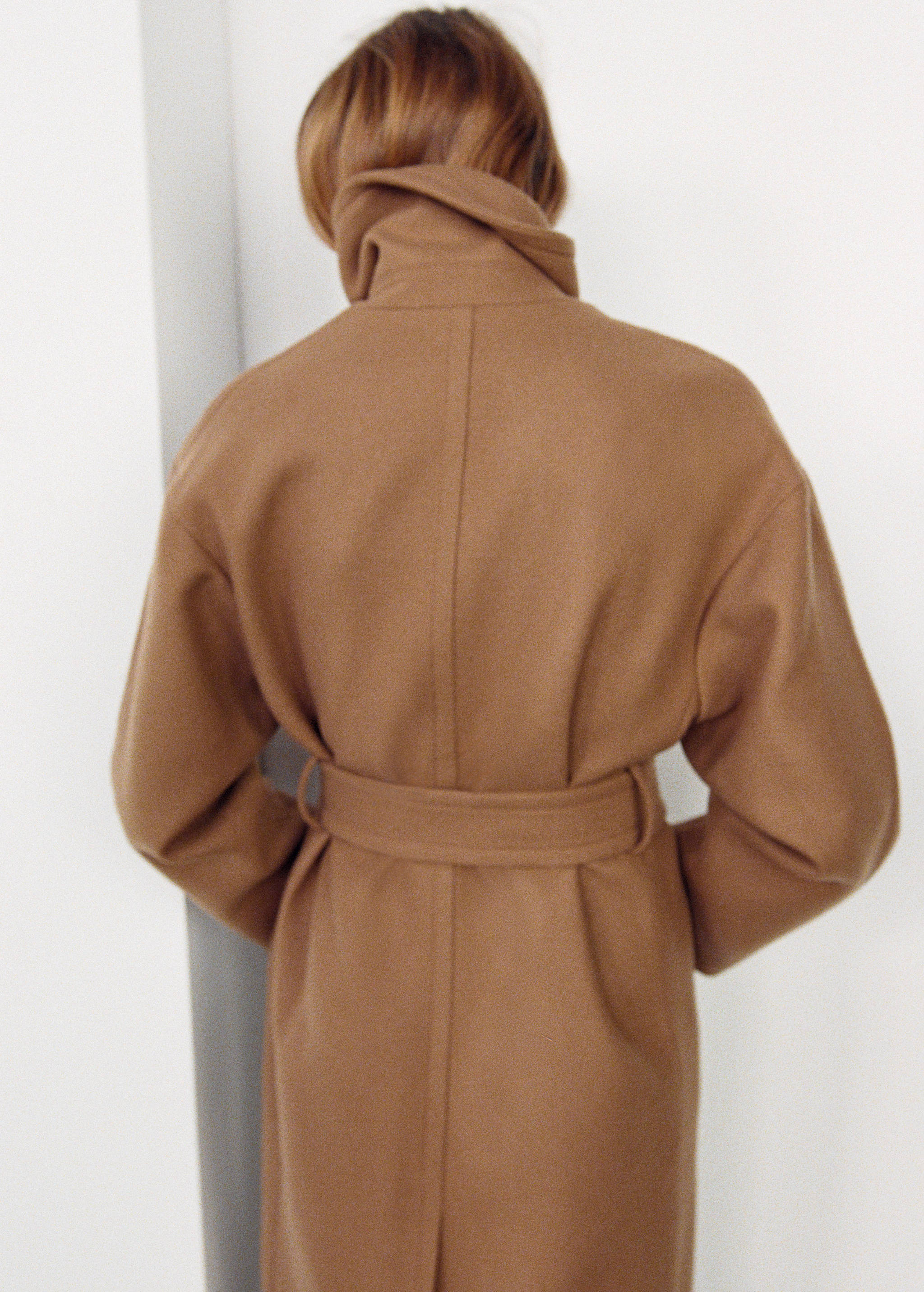 Manteco wool coat with belt - Reverse of the article