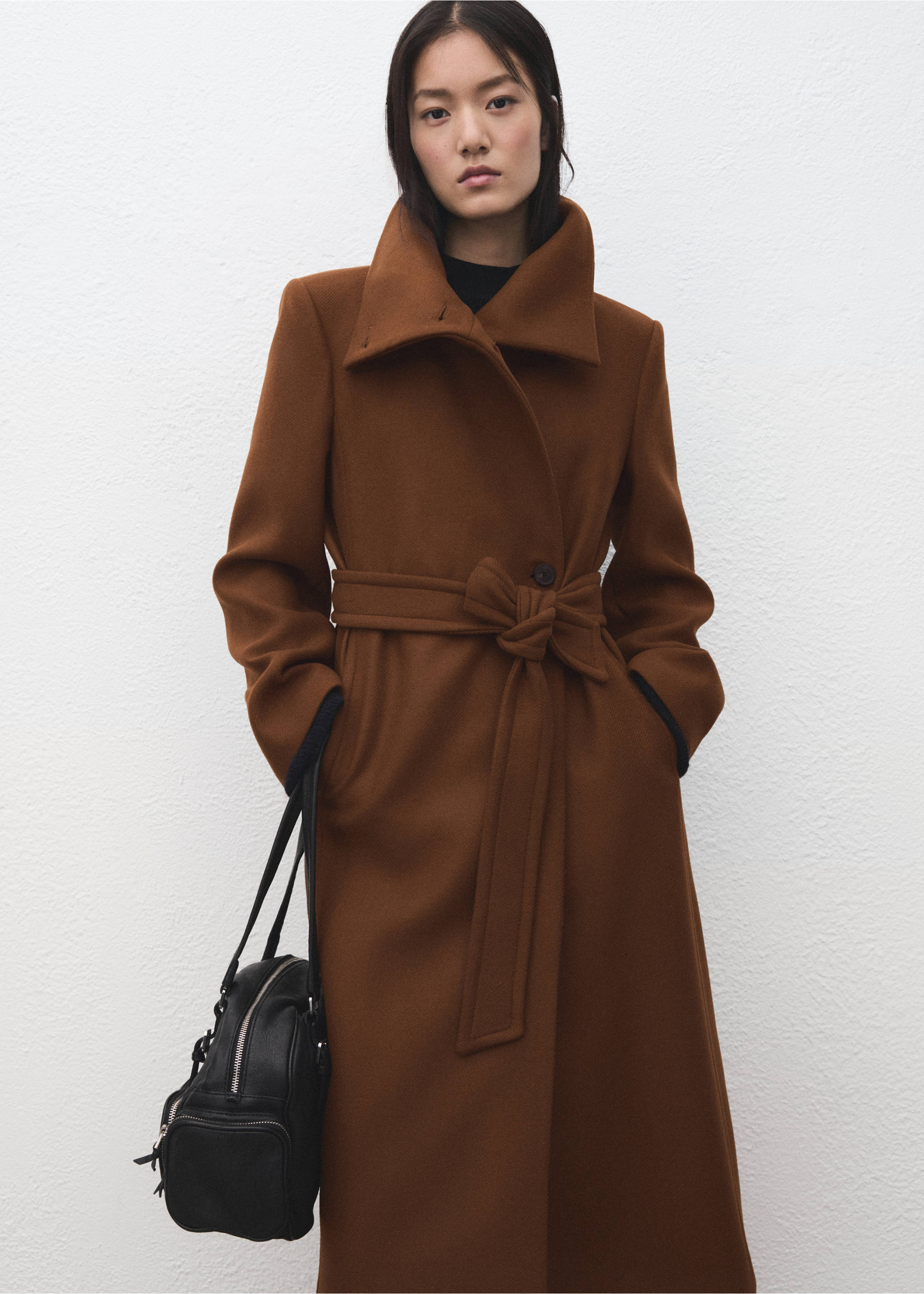 Manteco wool coat with belt - Medium plane, Medium Brown. Ref: 27011305-00.