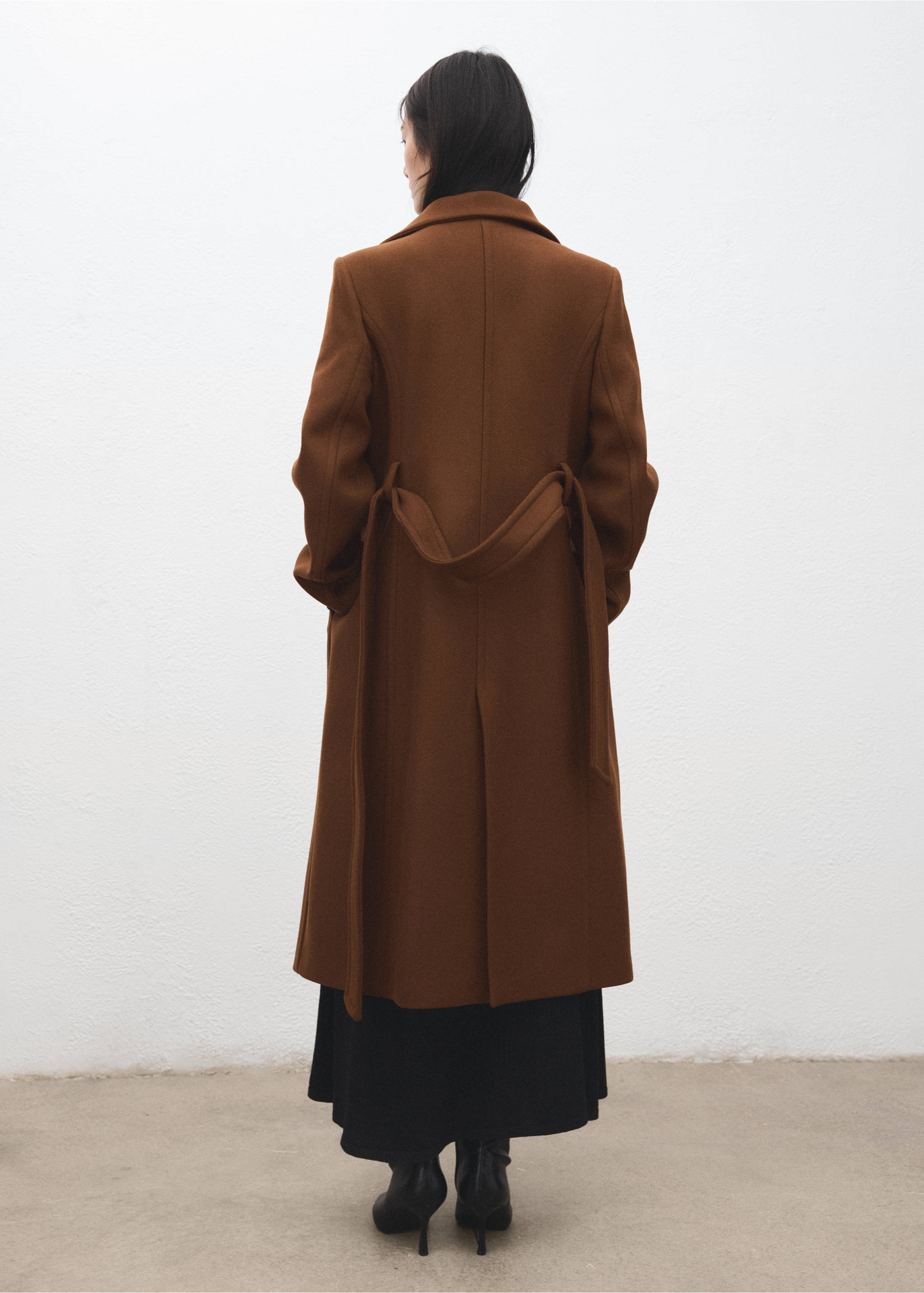 Manteco wool coat with belt - Reverse of the article, Medium Brown. Ref: 27011305-00.