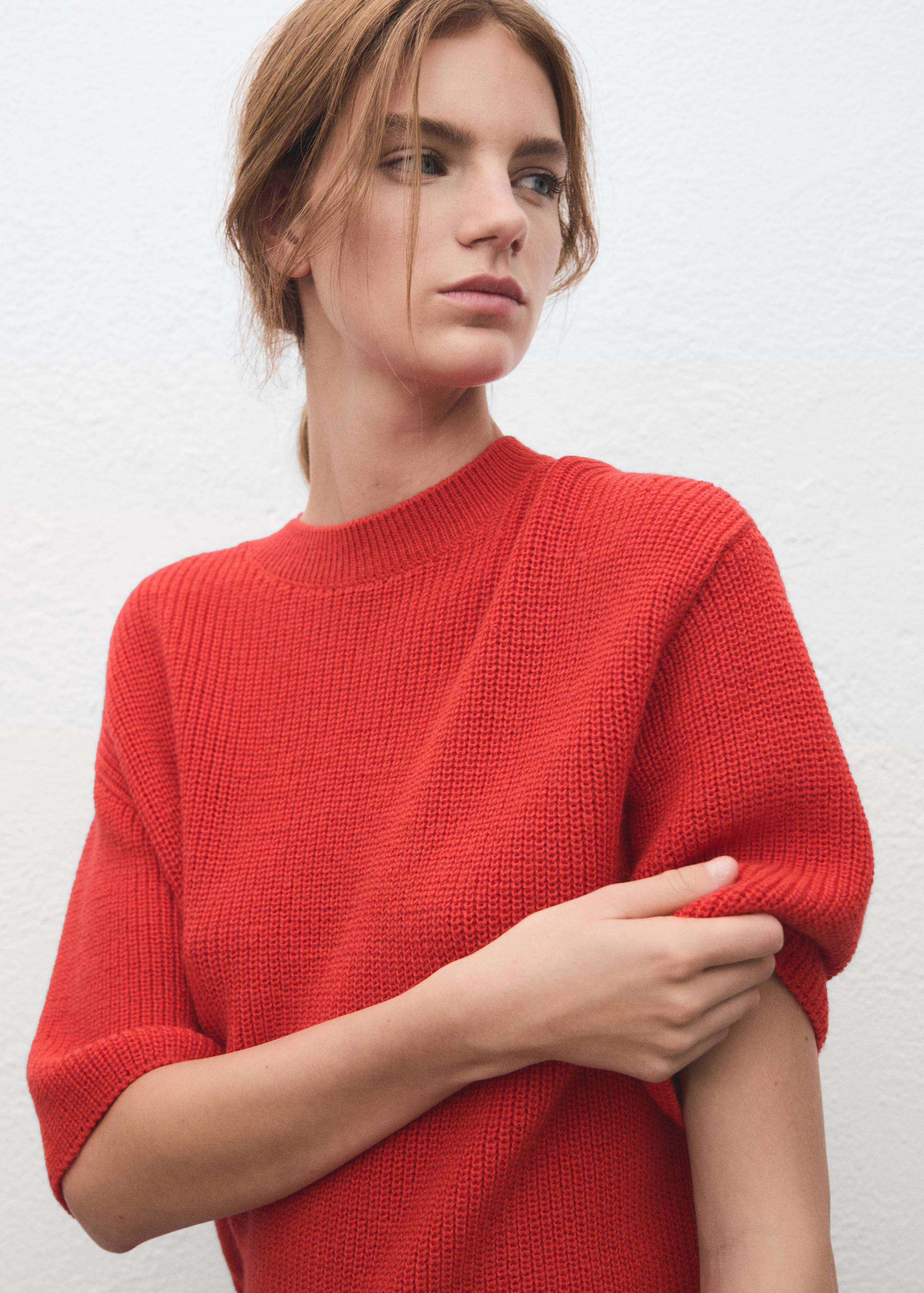 Three-quarter sleeve knitted sweater - Details of the article 1