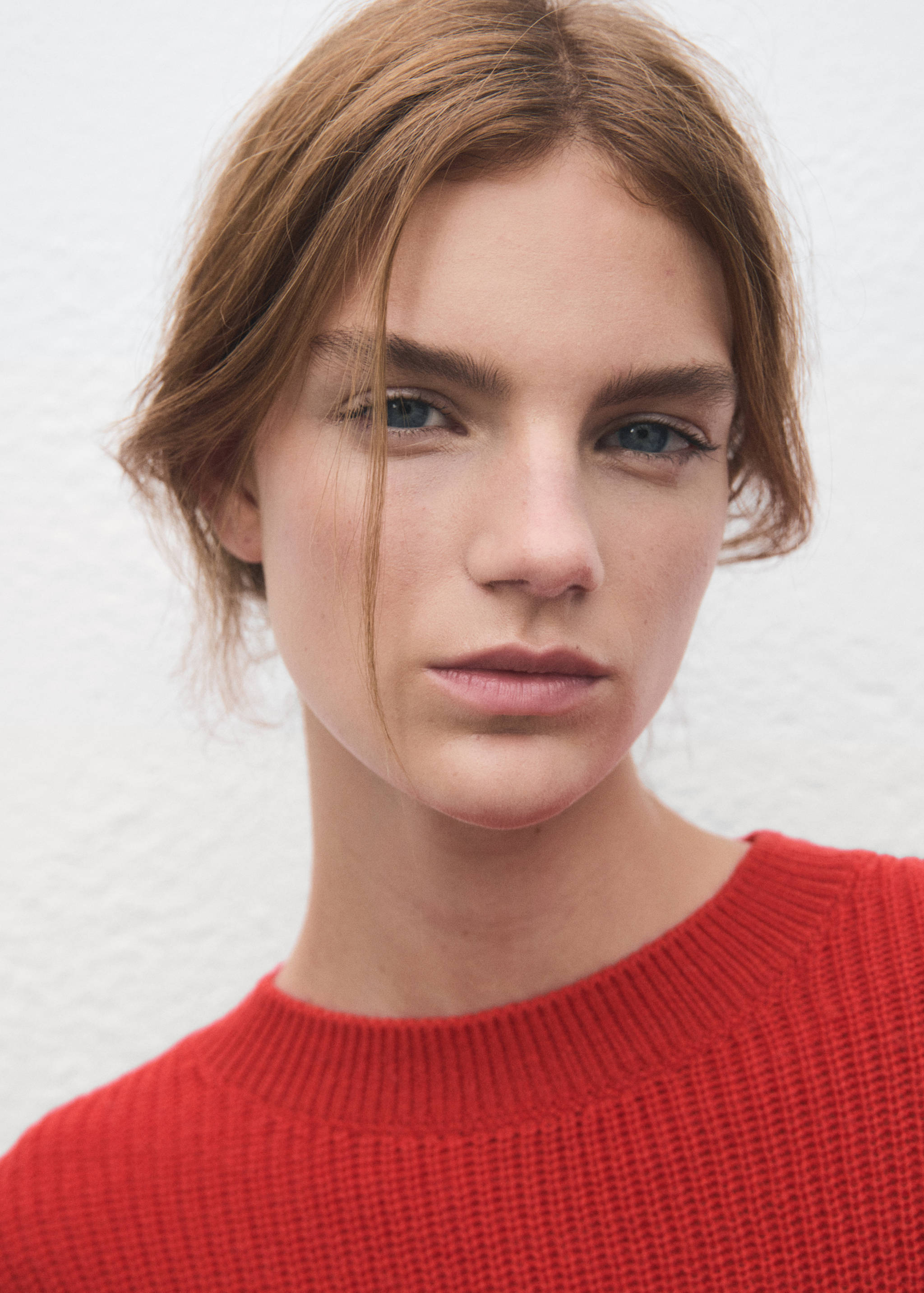 Three-quarter sleeve knitted sweater - Details of the article 2