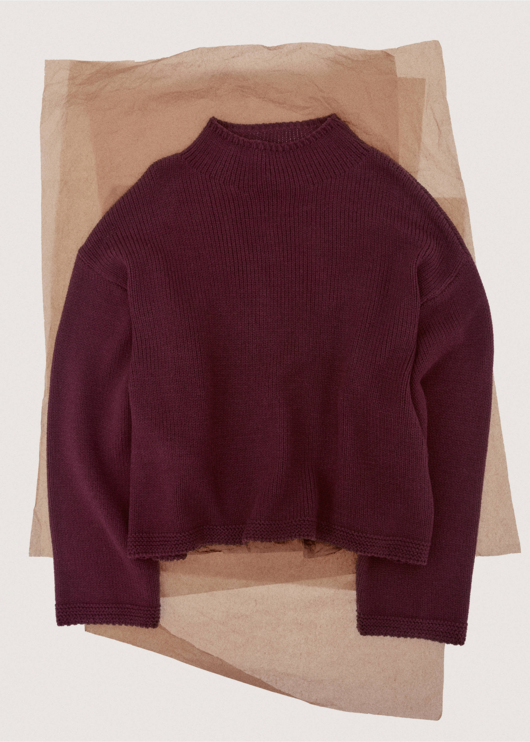 Knitted sweater with perkins neck - Details of the article 7, Wine. Ref: 27011316-00.