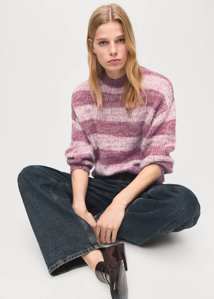 Oversized striped sweater — Pastel Pink