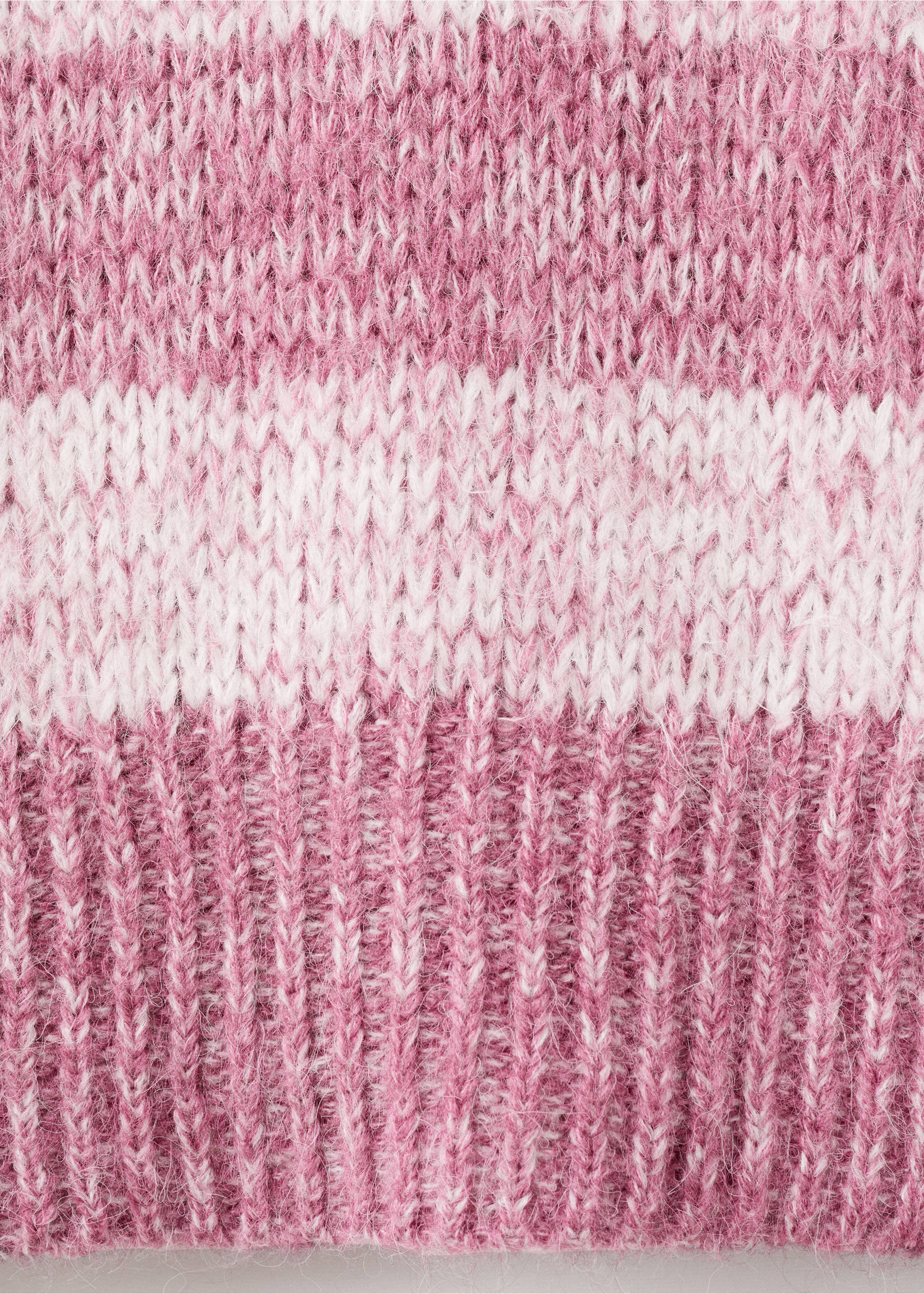 Pull-over rayures oversize - Détail de l'article 0, Rose pastel. Ref: 27011317-00.