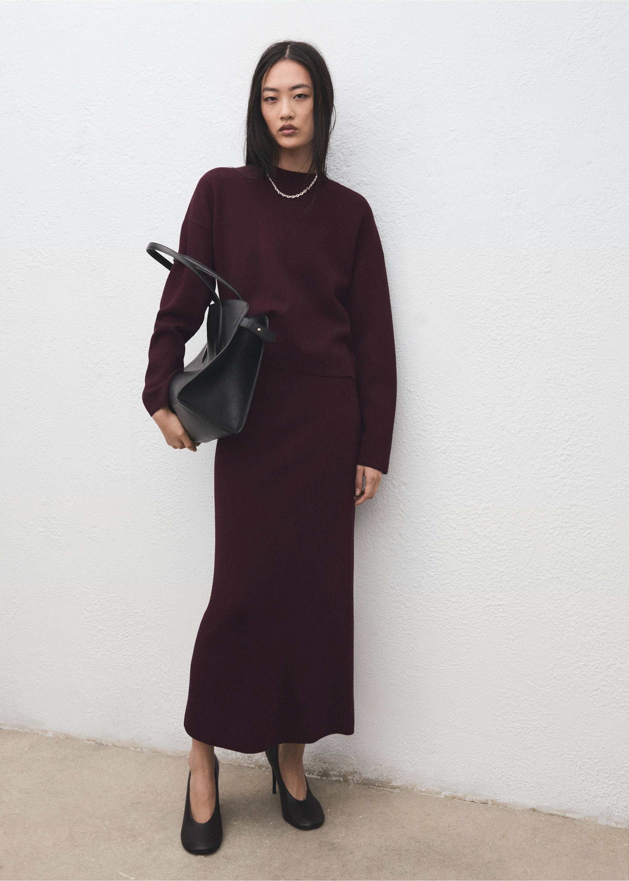 Pull en maille à col rond - Plan général, Lie de vin. Ref: 27011318-00.