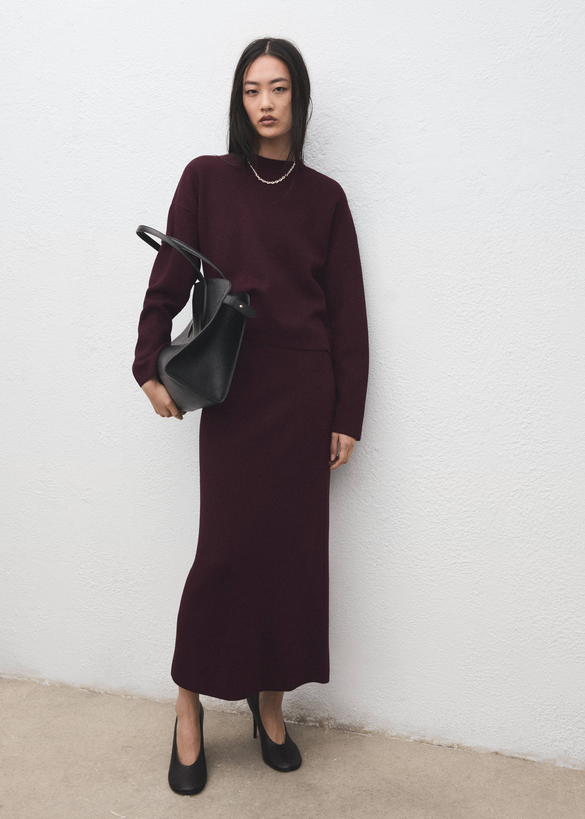 Плетен пуловер с кръгло деколте - Обща равнина