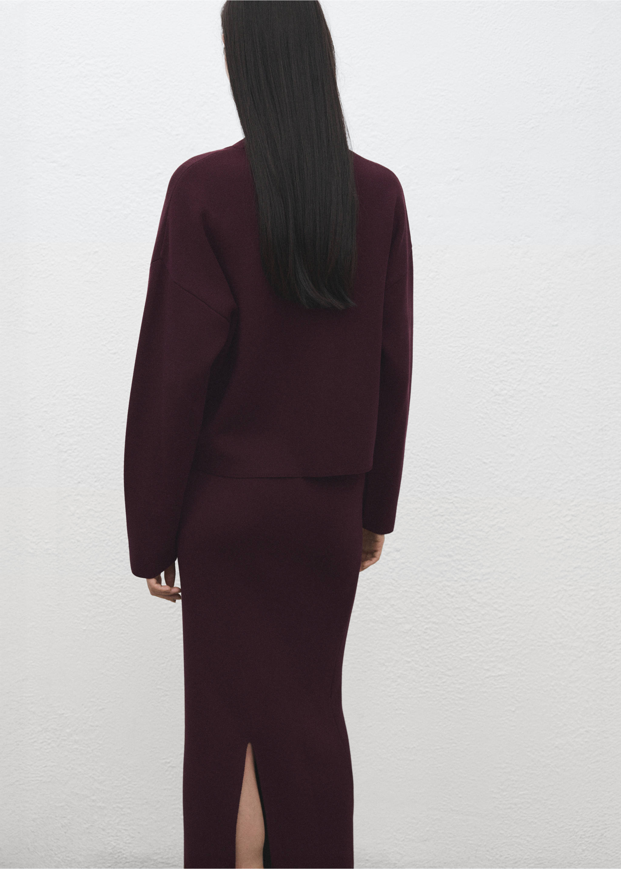 Pull en maille à col rond - Verso de l’article, Lie de vin. Ref: 27011318-00.