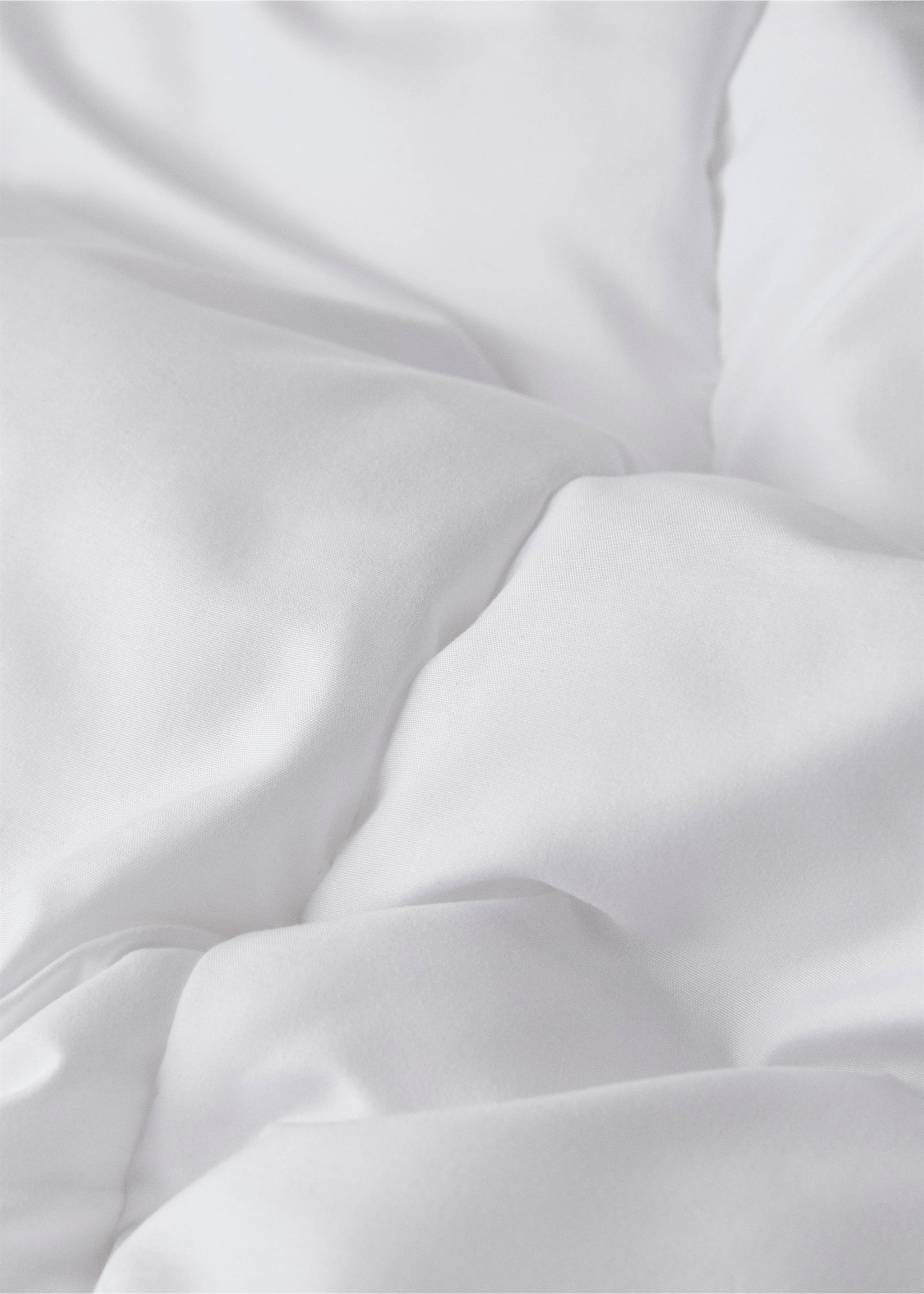 350gr/m2 microfibre duvet filling for 180/200cm bed - Details of the article 3, White. Ref: 27011325-00.