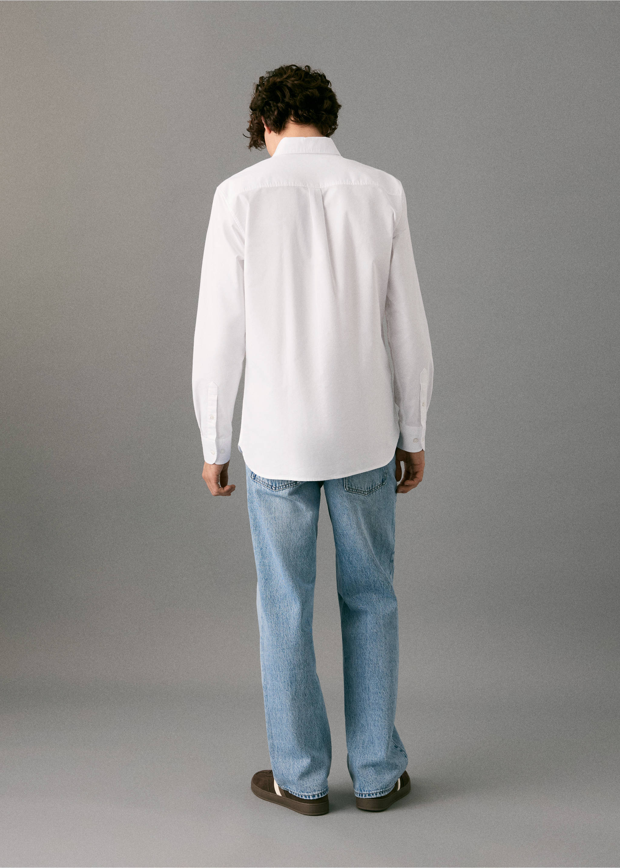 Хлопковая рубашка оксфорд - Обратная сторона изделия, Грязно-белый. Ref: 27011514-00.