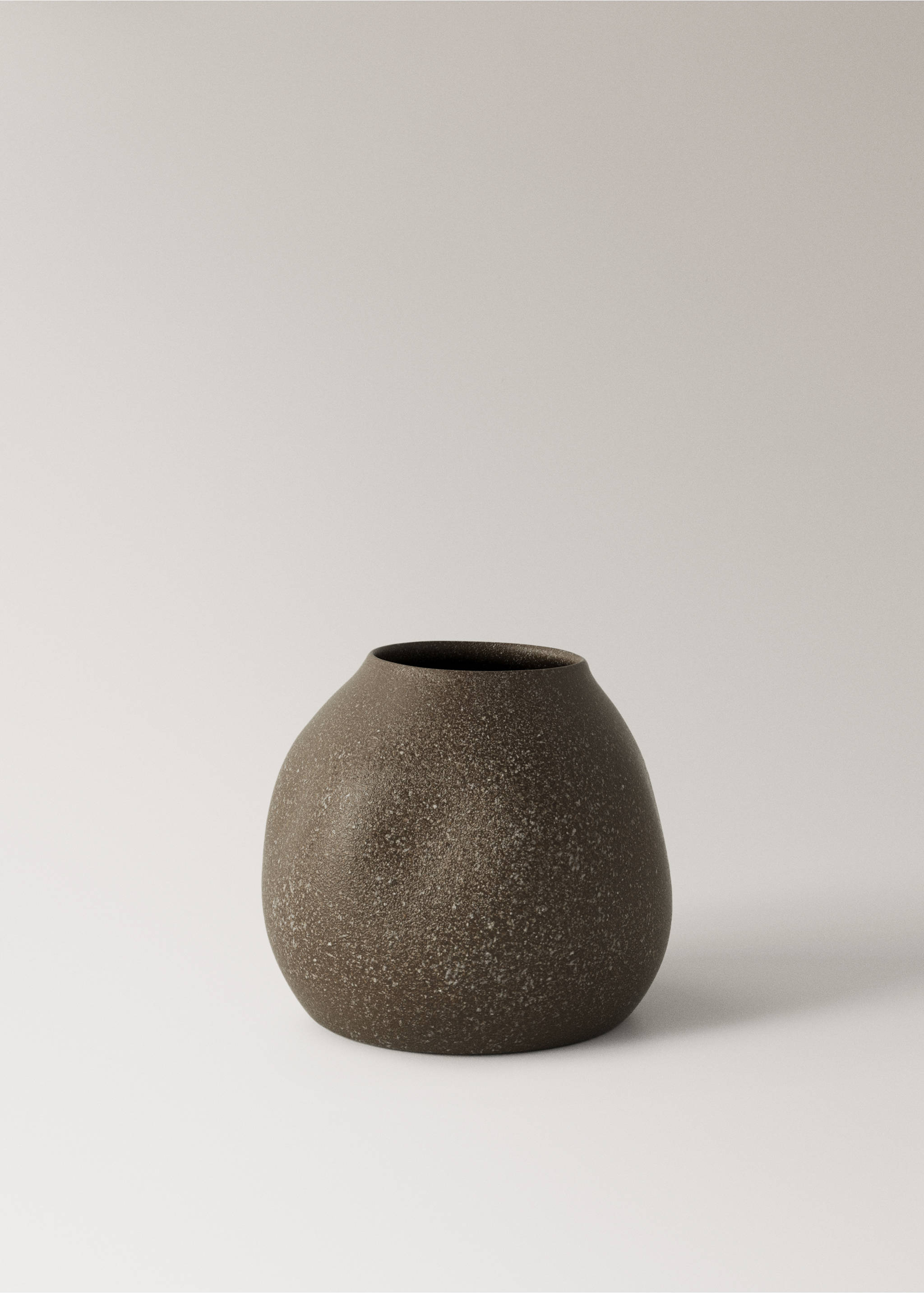 Irregular ceramic vase - Article without model, Coffee. Ref: 27011527-00.