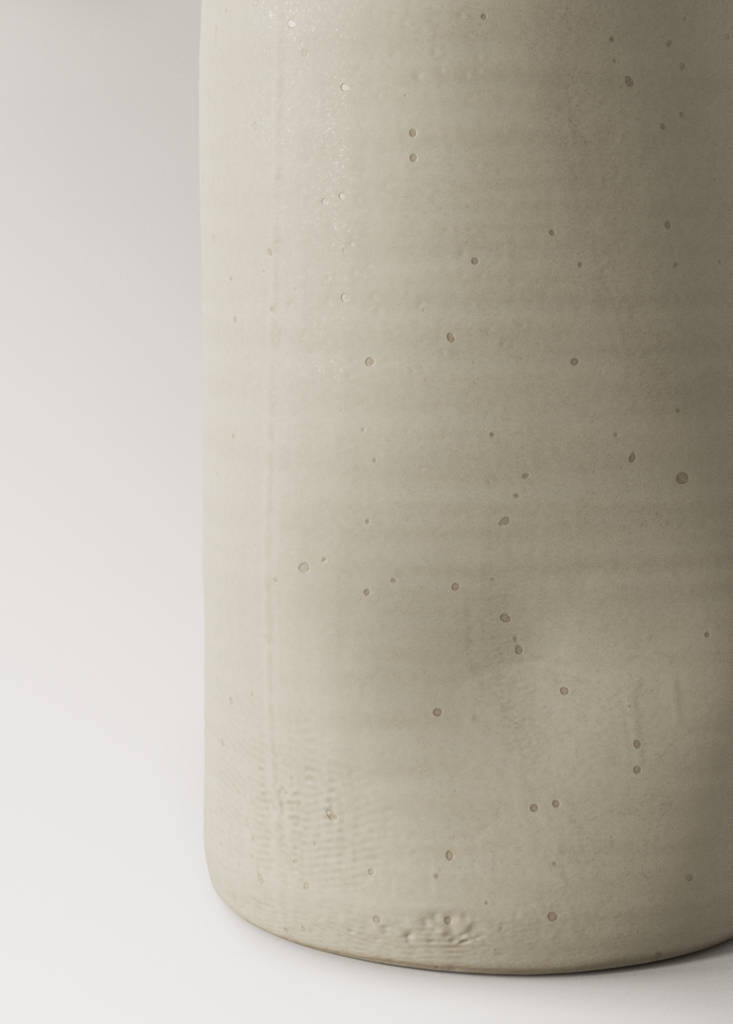 Large irregular vase — Ecru