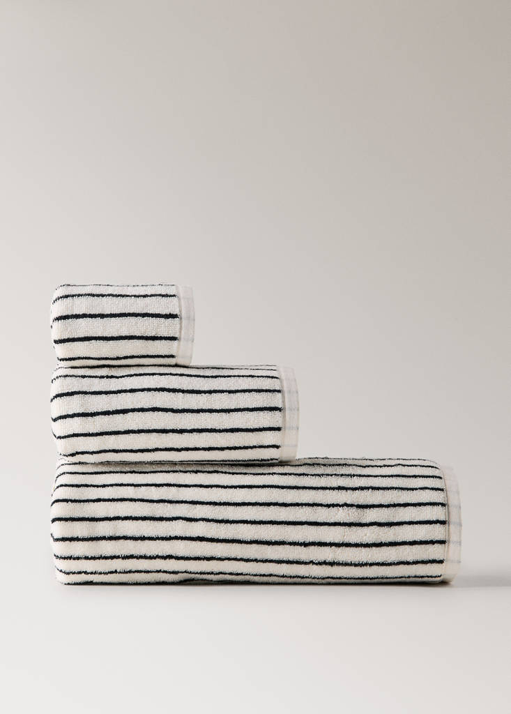 Two-tone striped cotton bath towel — Off White