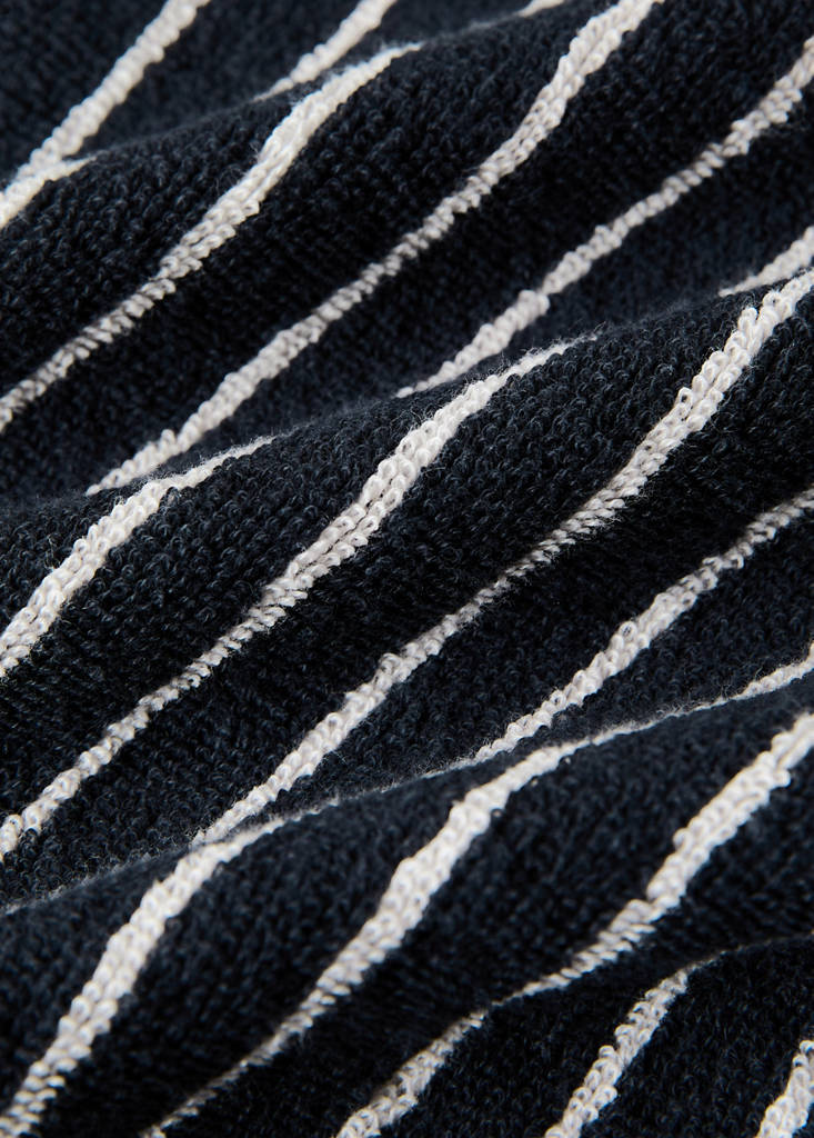 Two-tone striped cotton bath towel — Black