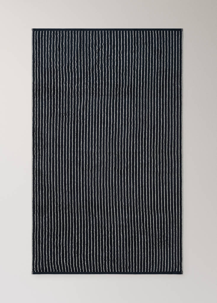 Two-tone striped cotton bath towel — Black