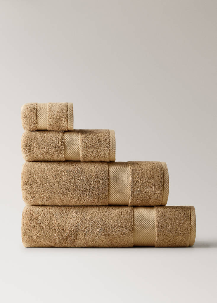 Extra-soft cotton face towel — Medium Brown