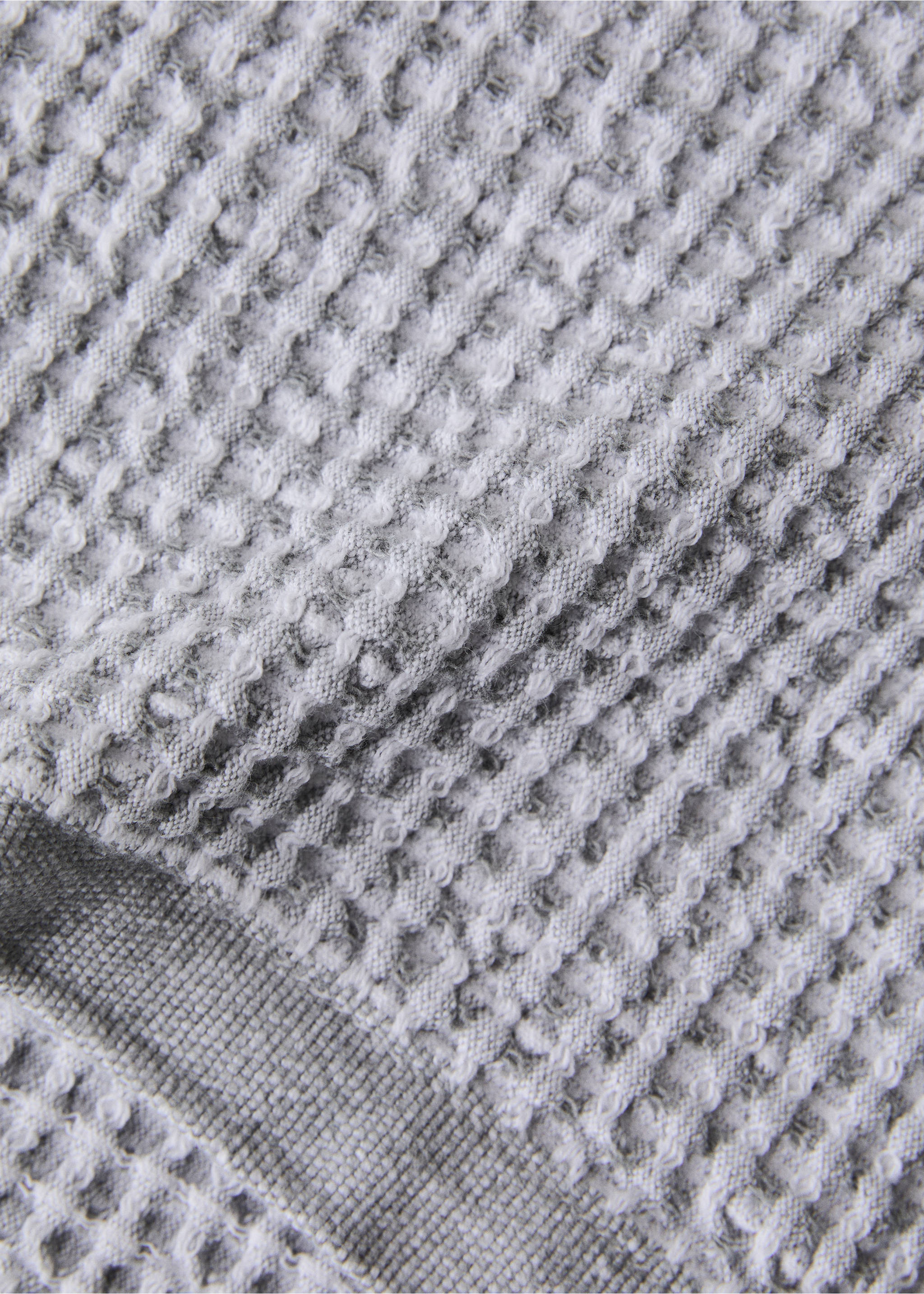 Waffle cotton hand towel - Details of the article 2, Grey. Ref: 27011549-00.