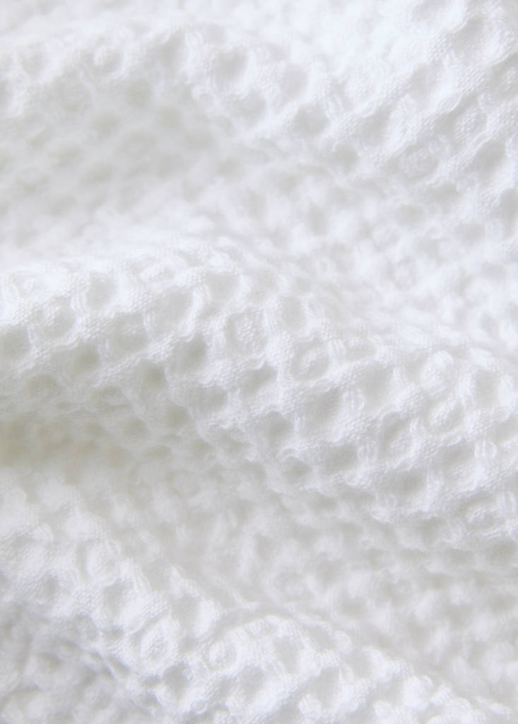 Waffle cotton washbasin towel — White