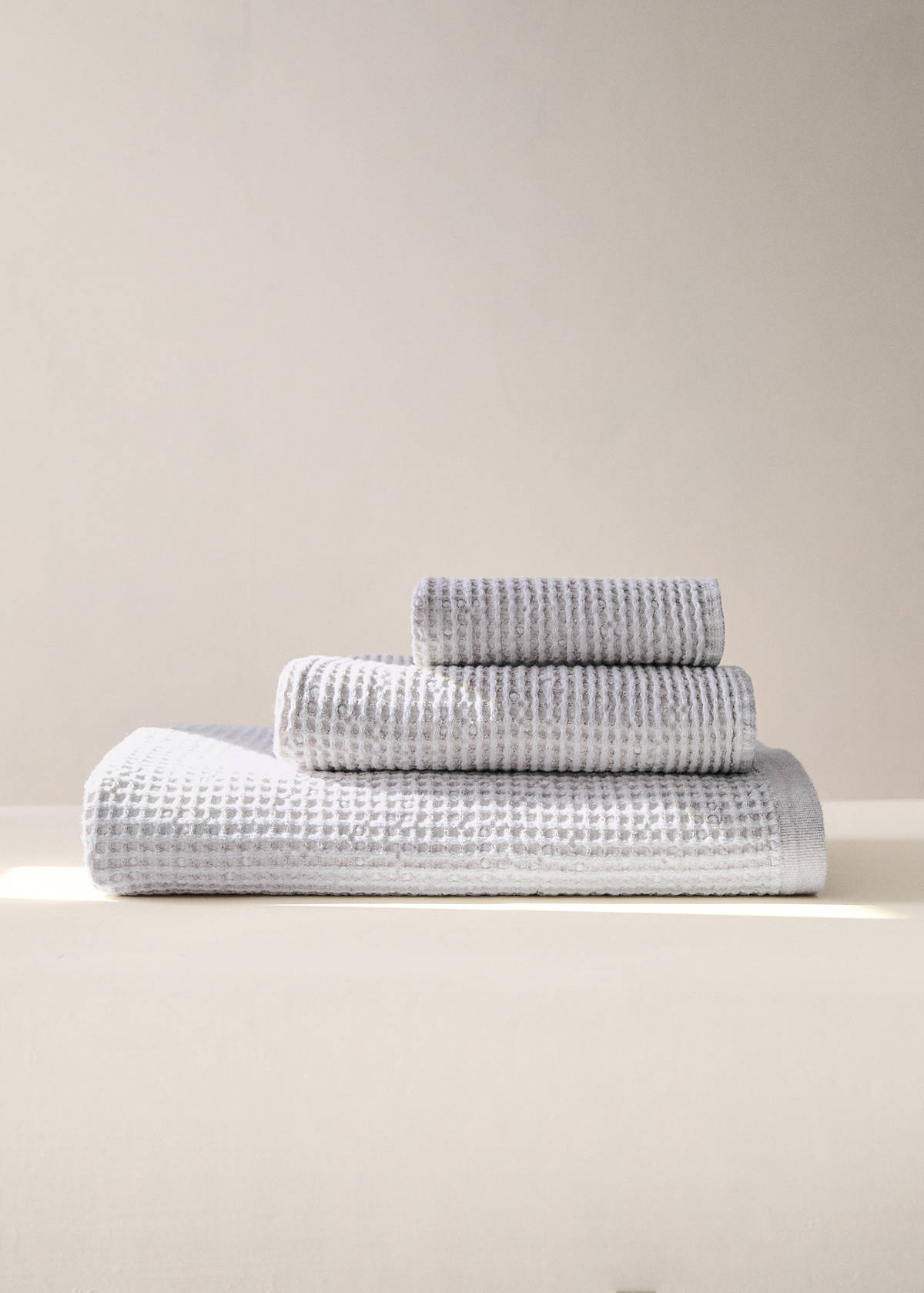 Waffle cotton washbasin towel — Beige