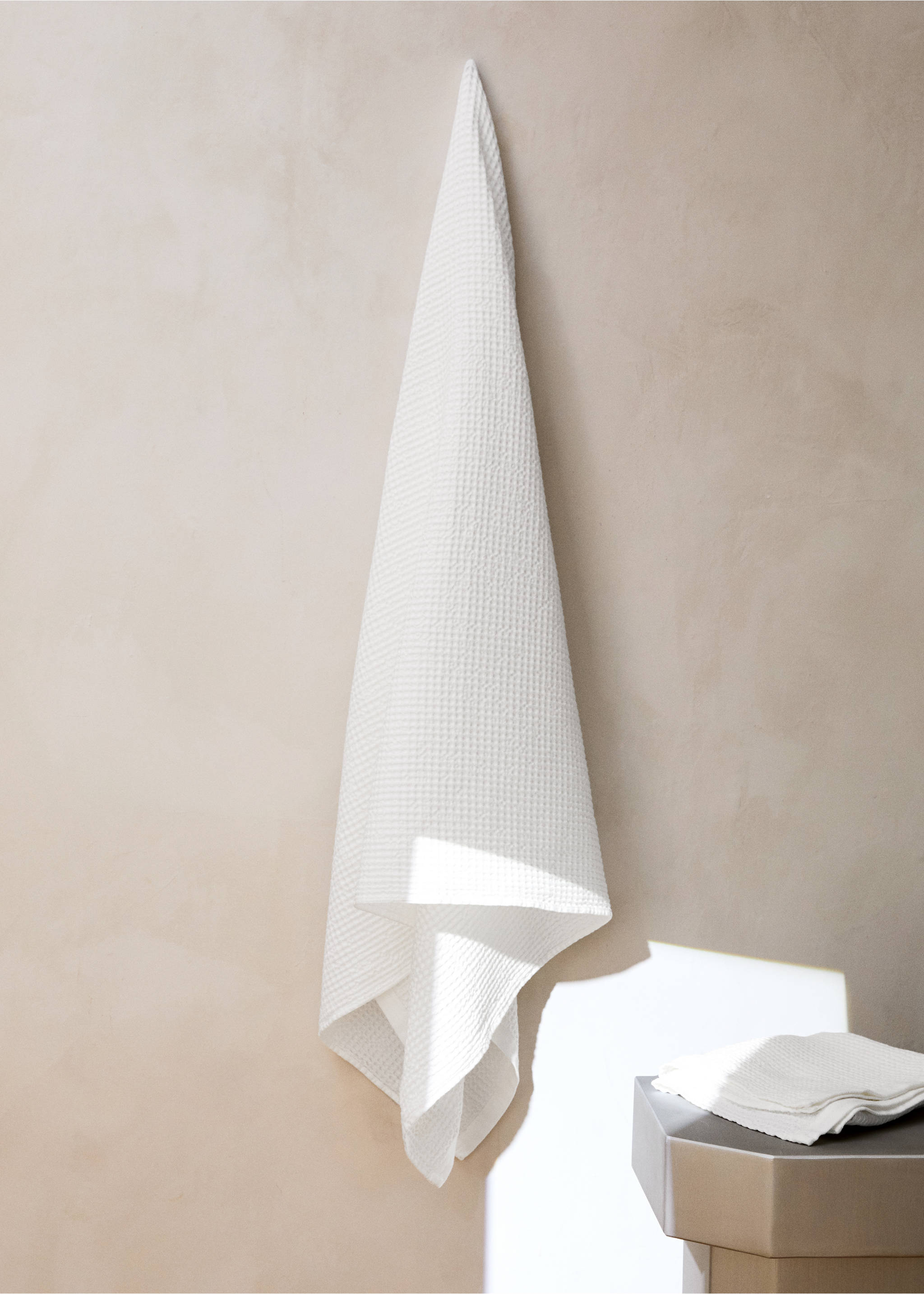 Вафельний банний рушник із махрової бавовни - Загальний план, Білий. Ref: 27011551-00.