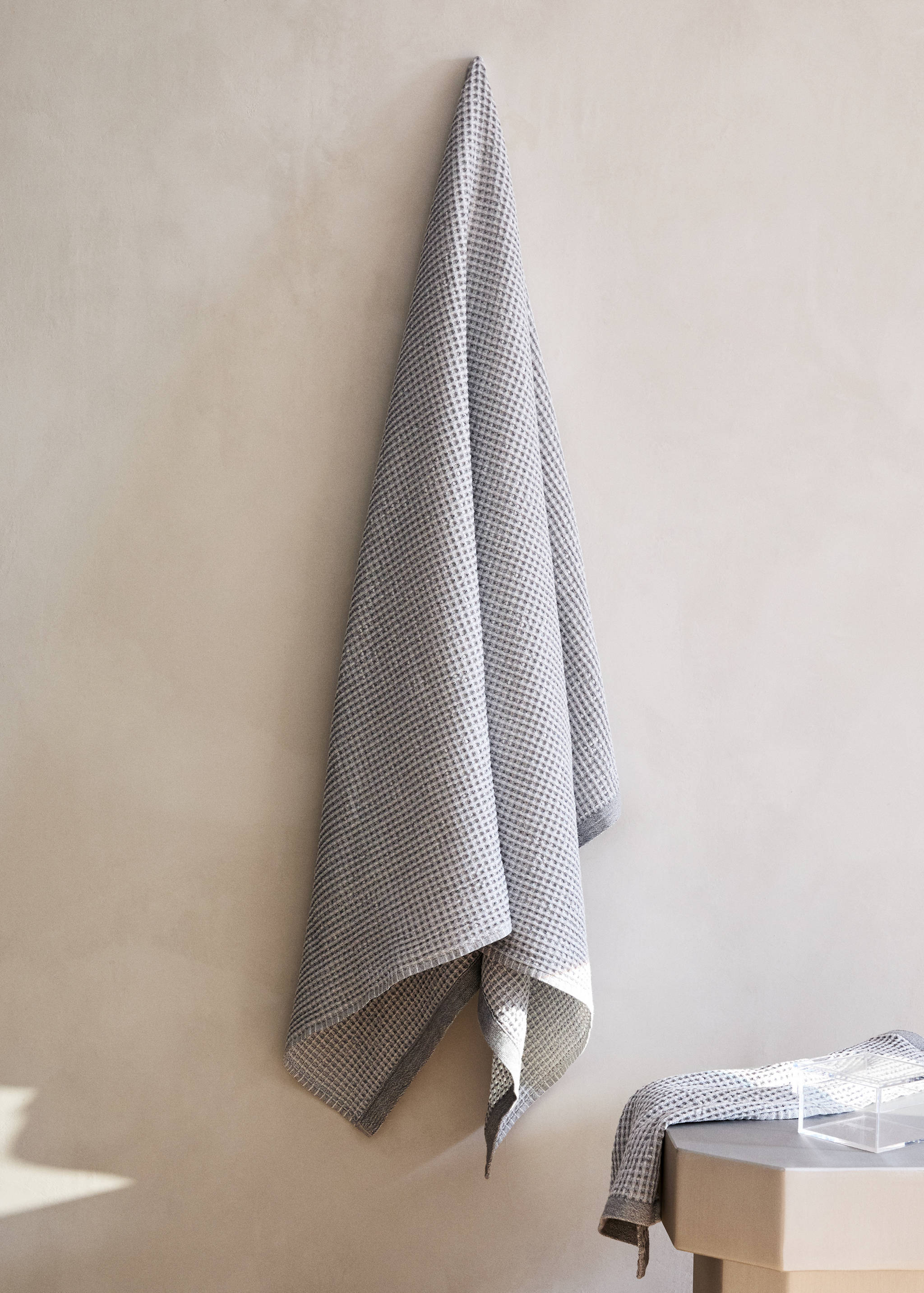 Håndkle i frottébomull med vaffelmønster - Total bildeutsnitt