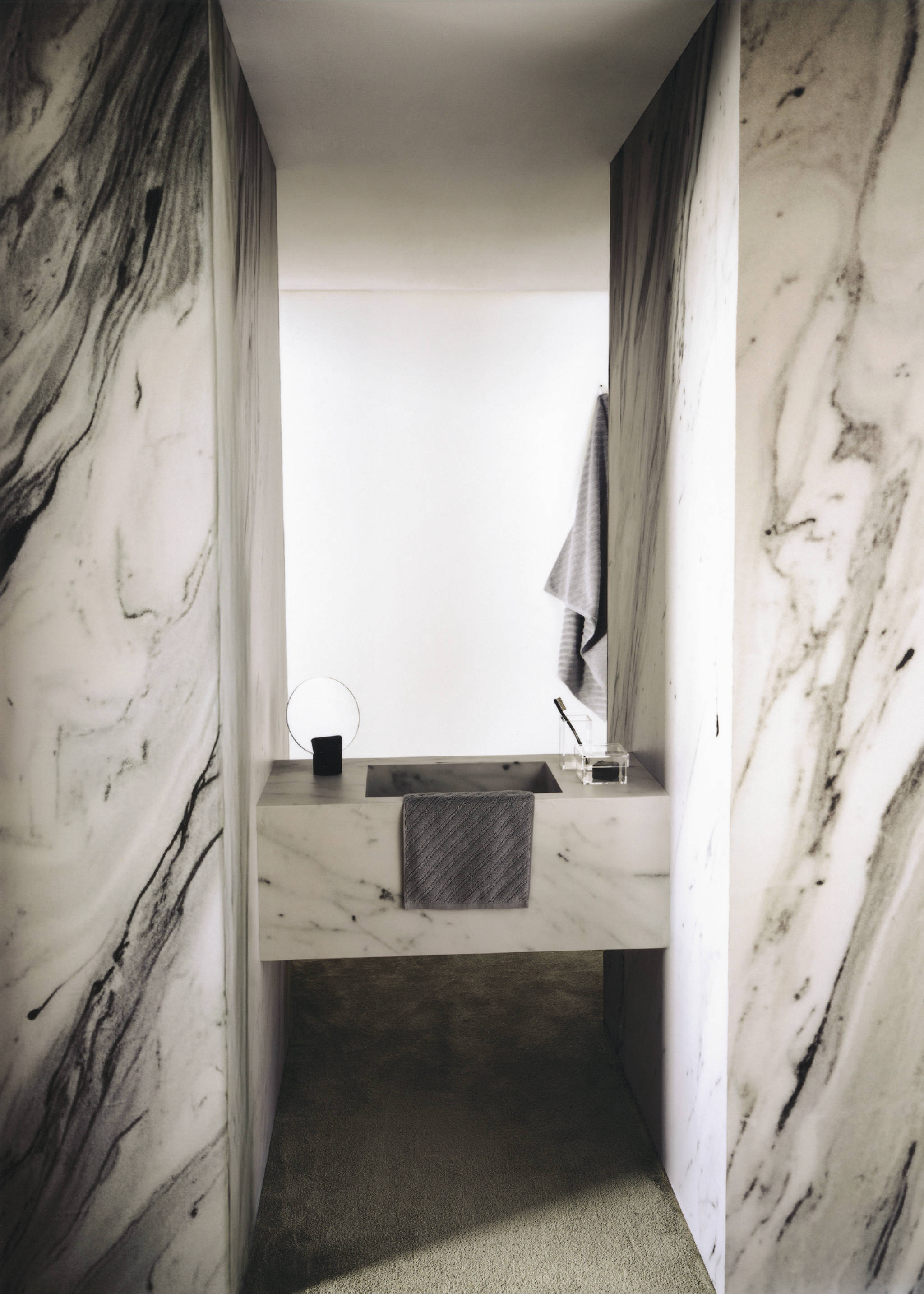 Guest towel with diagonal structure terry cotton - Details of the article 6, Indigo Blue. Ref: 27011552-00.