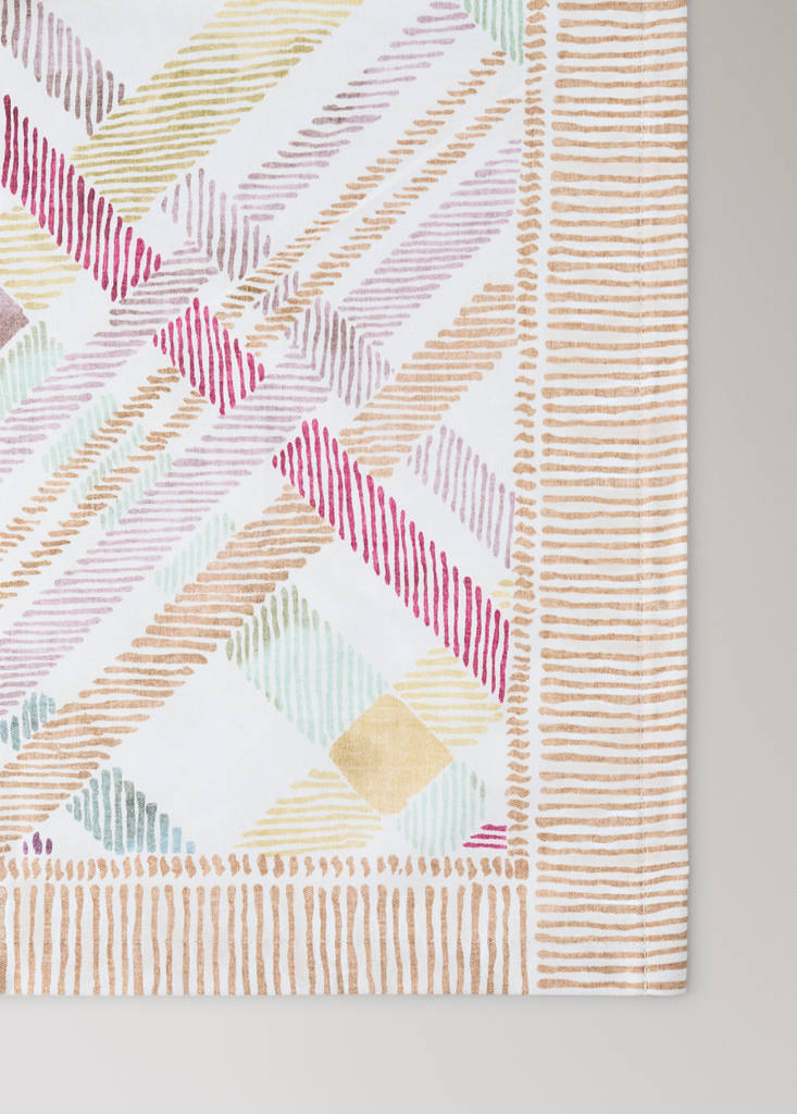 Multicoloured checked cotton tablecloth for 6 to 8 diners — Lilac