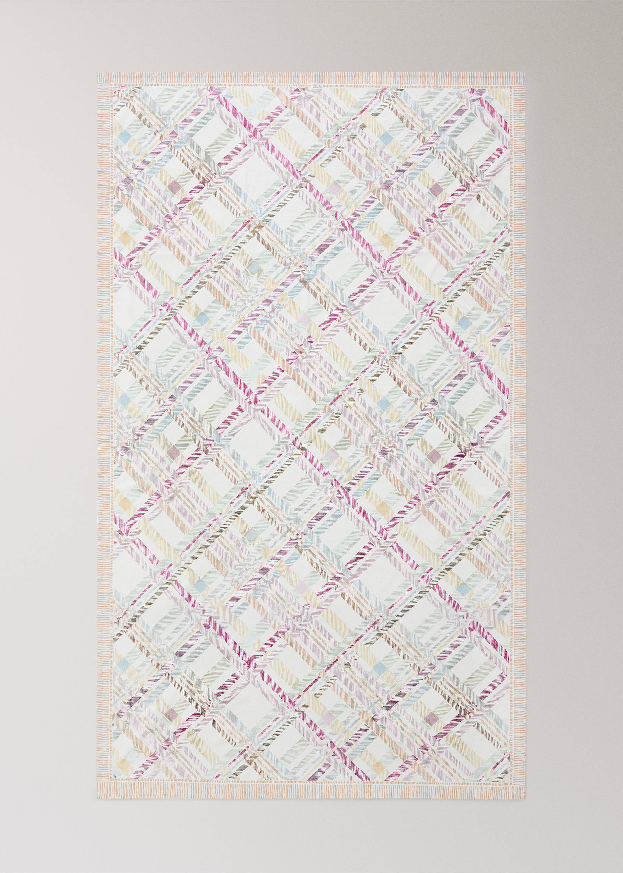 Multicoloured checked cotton tablecloth for 2 to 4 diners - Details of the article 3, Lilac. Ref: 27011563-00.