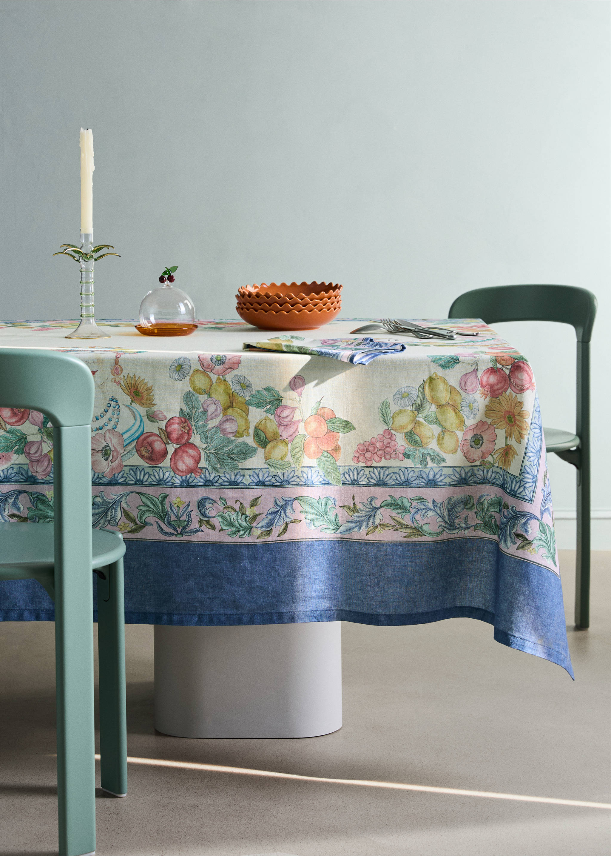 Fruit print cotton-linen tablecloth for 8 to 10 guests - General plane, Ecru. Ref: 27011567-00.