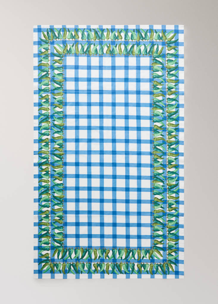 100% cotton resin-coated tablecloth with coloured peppers for 6 to