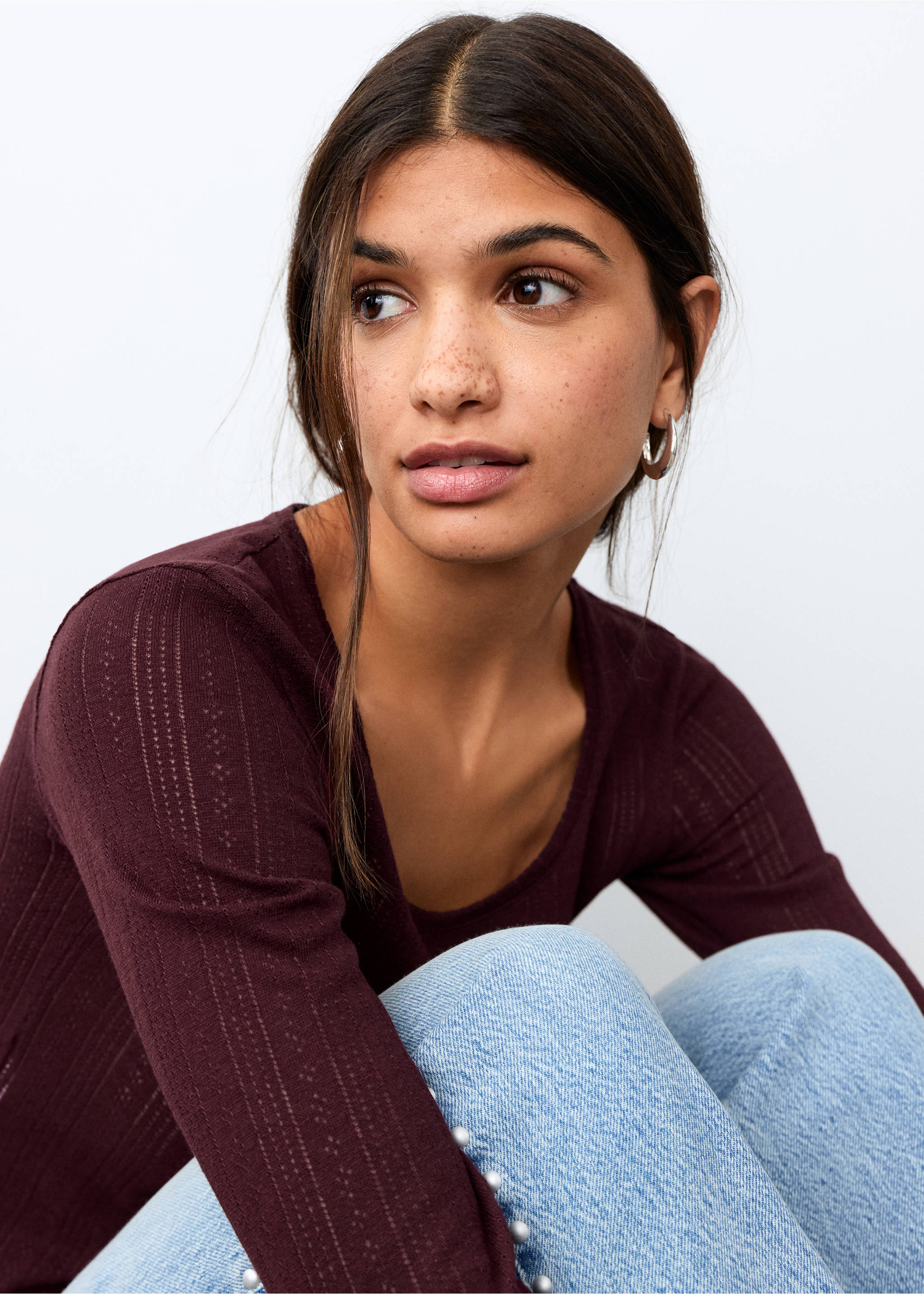 Футболка из тонкого трикотажа - Деталь изделия 1, Бургундия. Ref: 27012006-00.