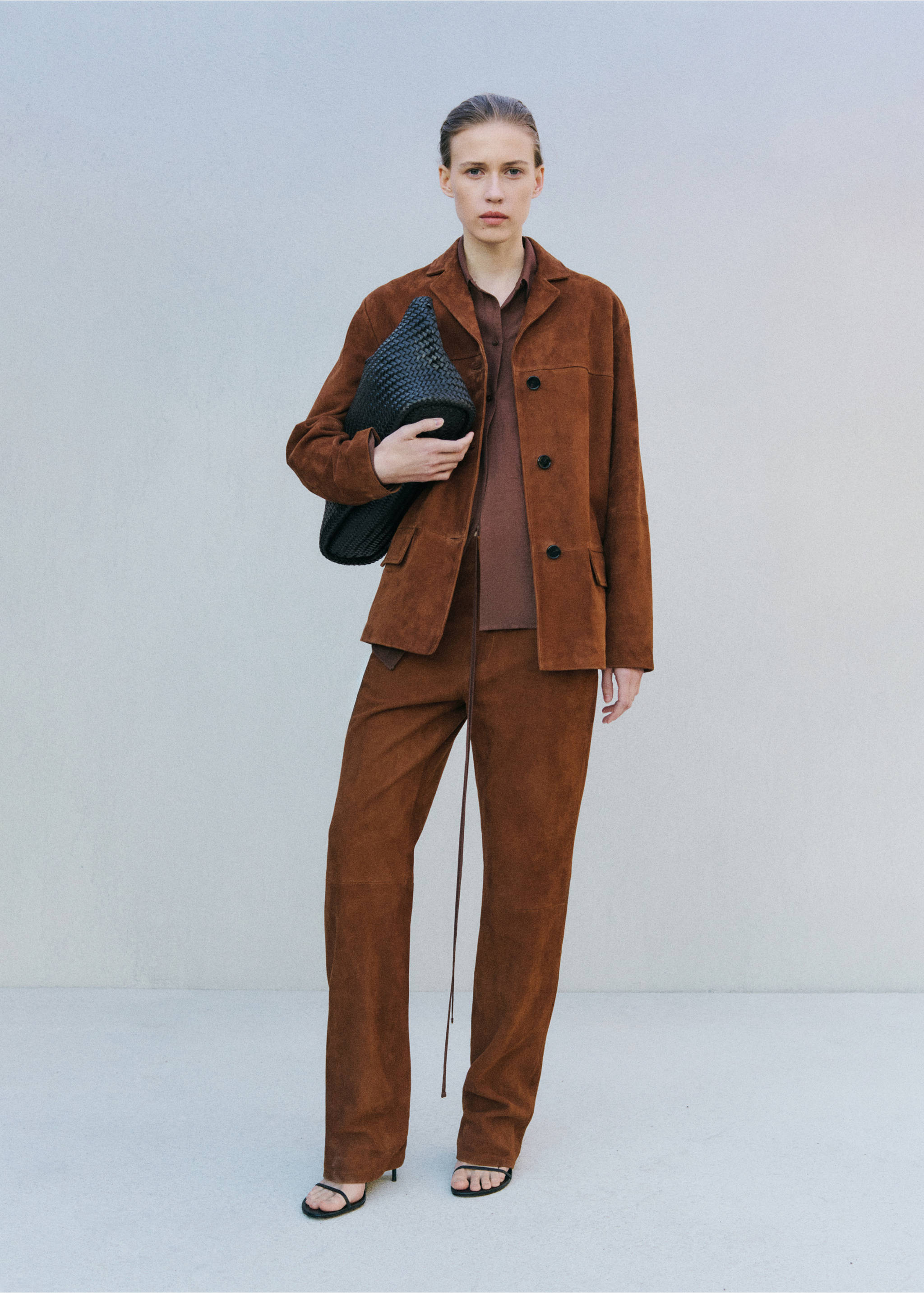 Плетеная сумка из кожи - Общий план, Черный. Ref: 27012538-00.