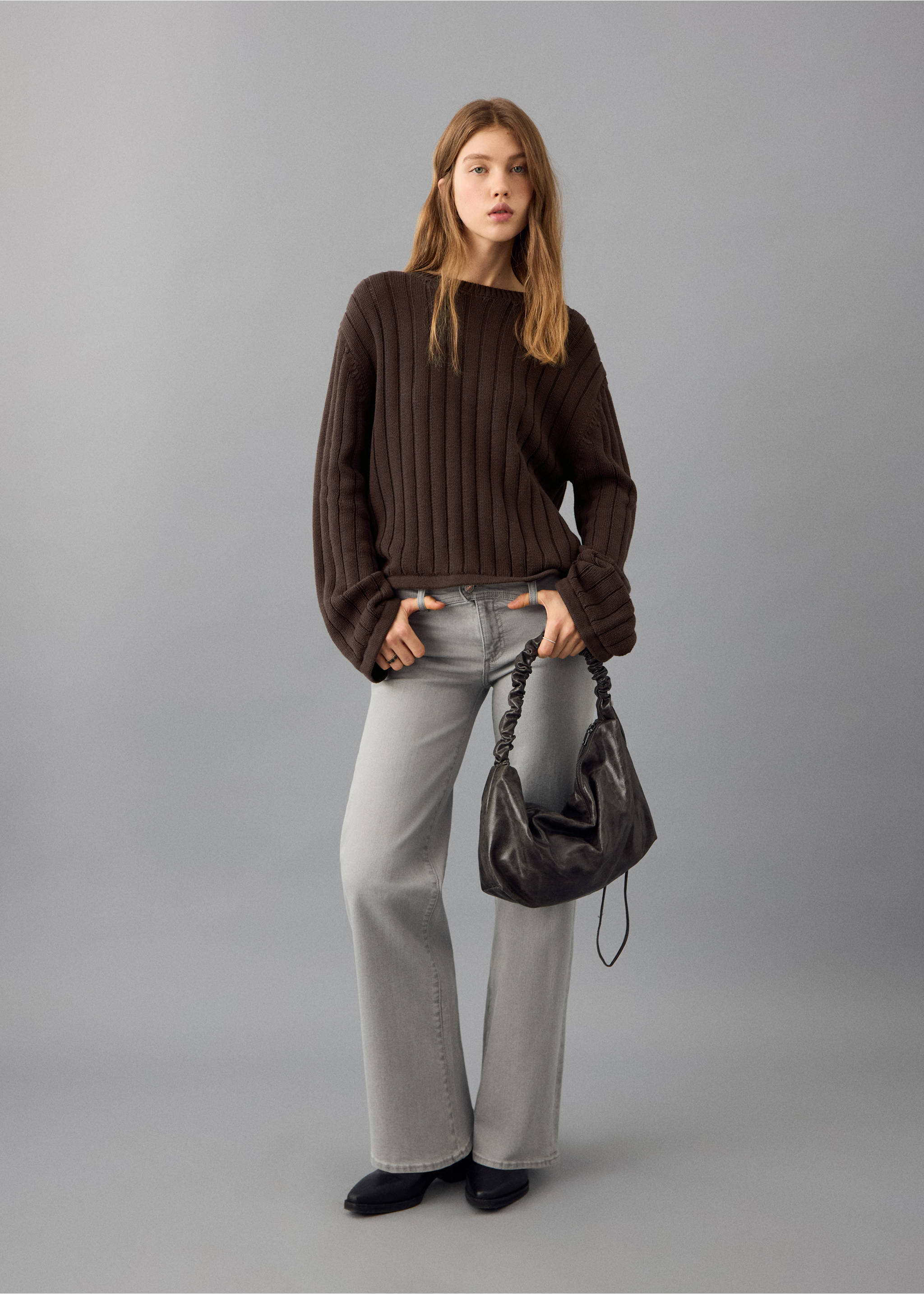 Knitted ribbed sweater - General plane, Brown. Ref: 27012546-00.