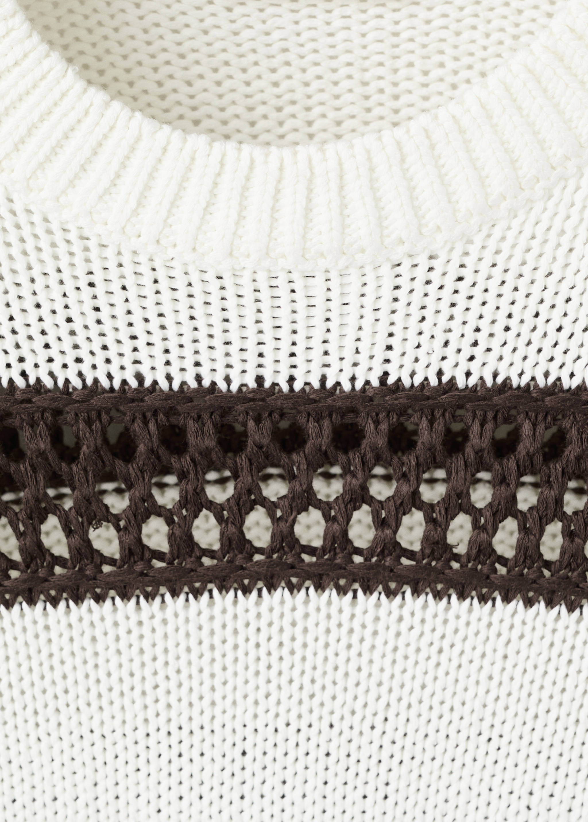 Knit sweater with lace pattern - Details of the article 0