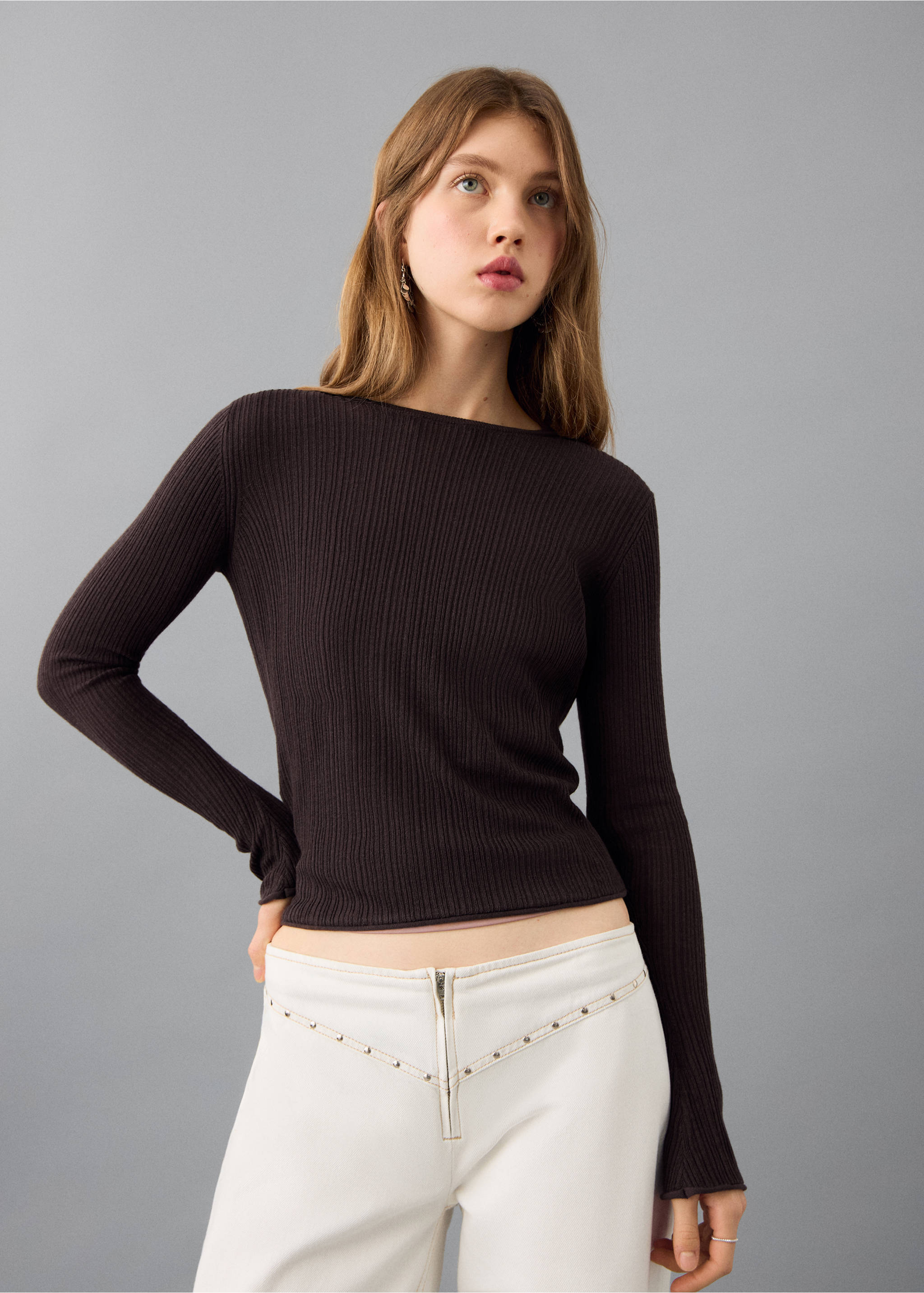 Fine-knit sweater - Medium plane, Brown. Ref: 27012551-00.
