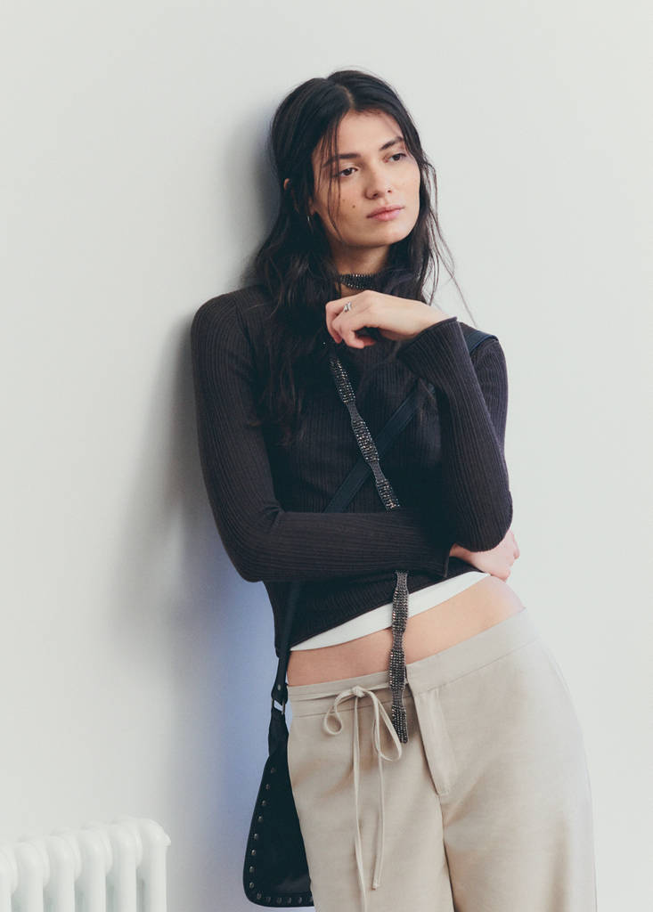 Fine-knit sweater — Brown