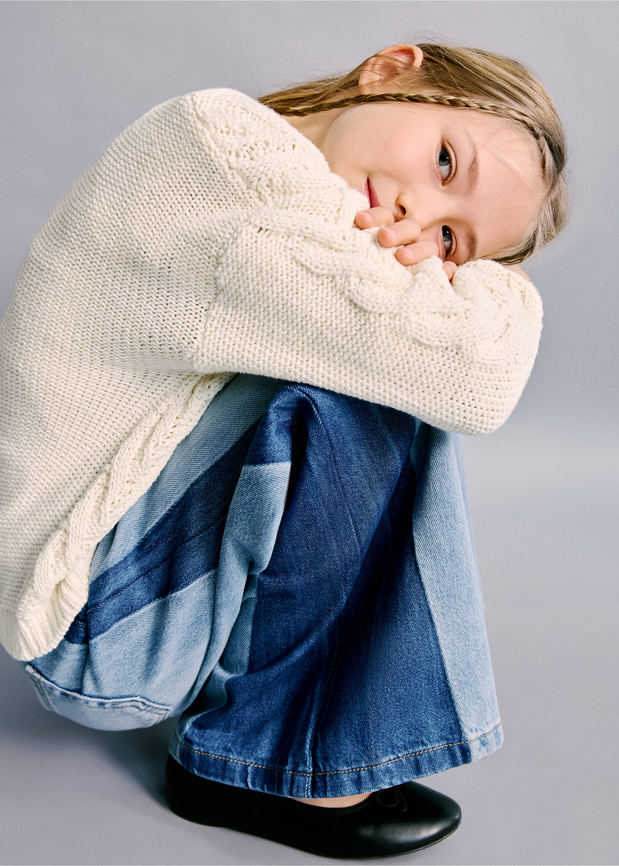 Bicolour palazzo jeans - Details of the article 1, Medium Blue. Ref: 27012893-00.