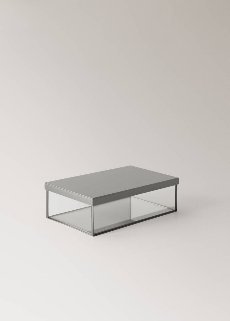 Medium glass box with metal contrast — Silver