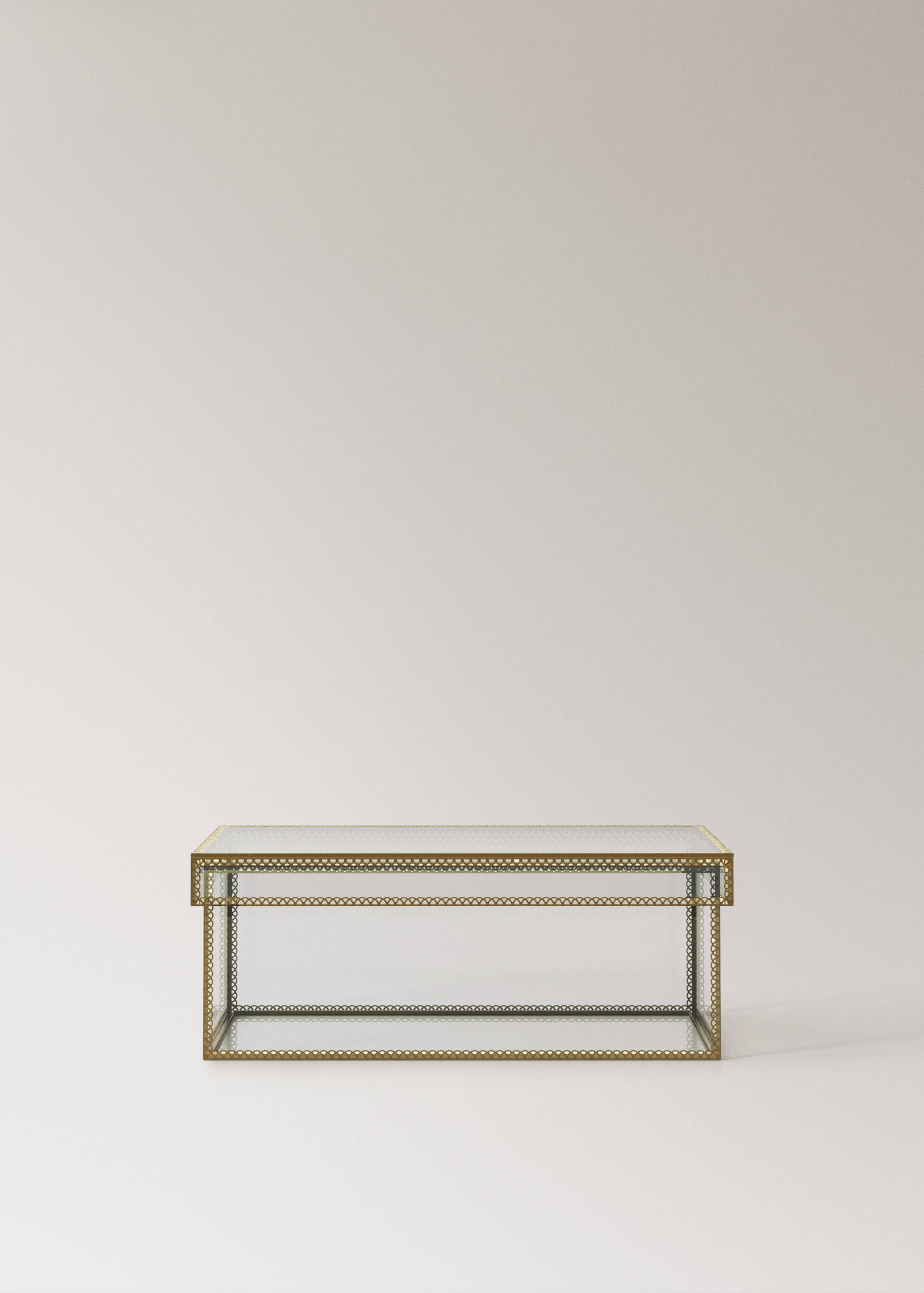 Stor låda med metallkant - Artikel utan modell