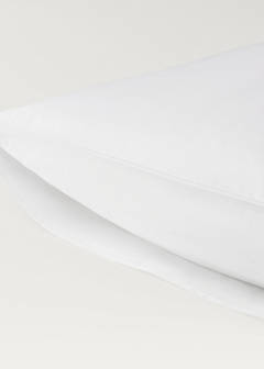 Two 500-thread count cotton percale pillowcases with rounded piping detail 60x60 cm — White 4