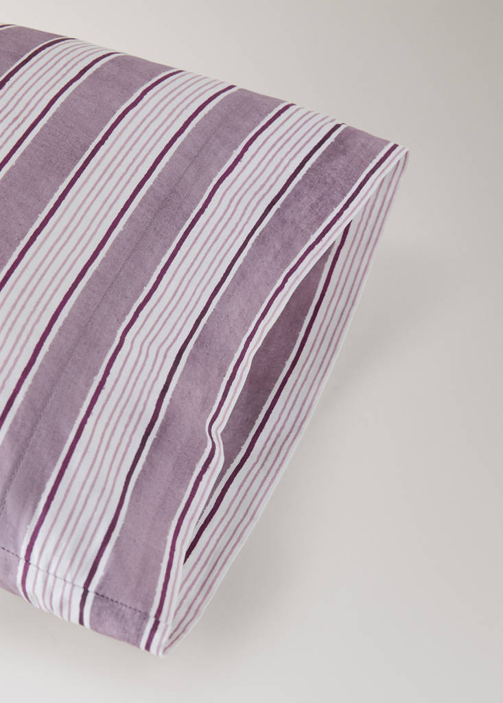 Watercolour Wide Stripe Pillow Cover 45x110 cm — Blackberry