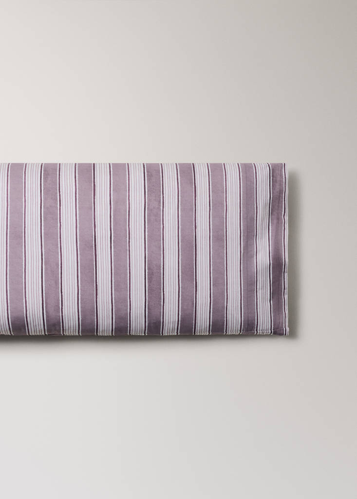 Watercolour Wide Stripe Pillow Cover 45x110 cm — Blackberry