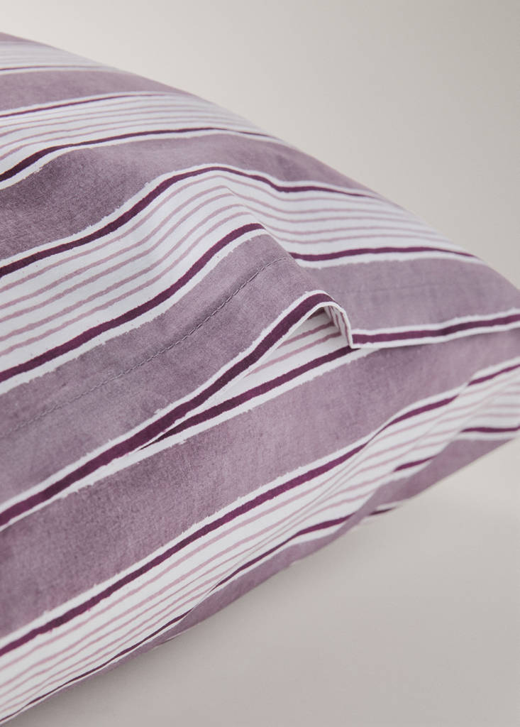 Two wide stripe watercolour pillow covers 50x75 cm — Blackberry