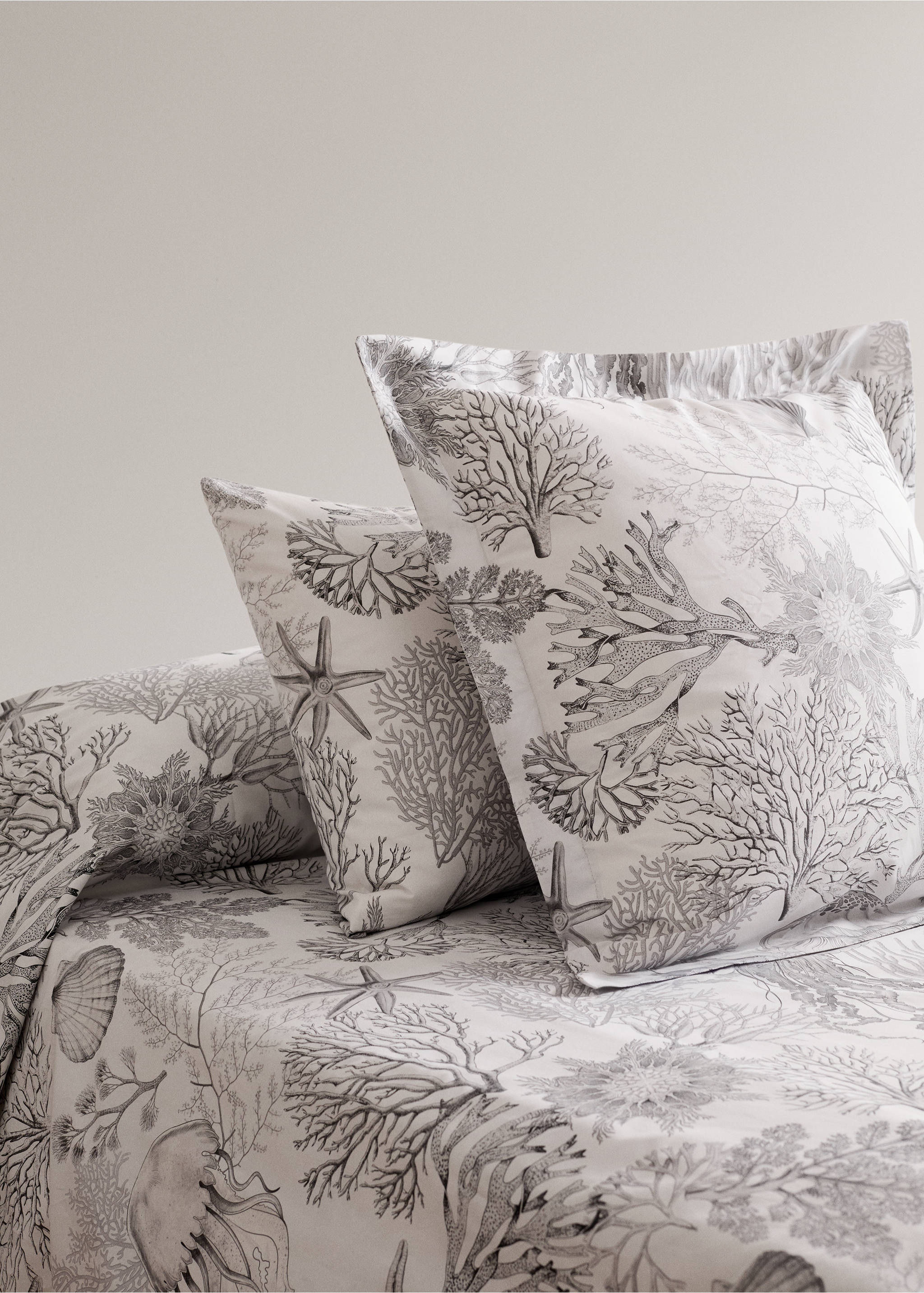 Two printed percale pillowcases with a sea motif 50x75 cm - General plane, Grey. Ref: 27012947-00.