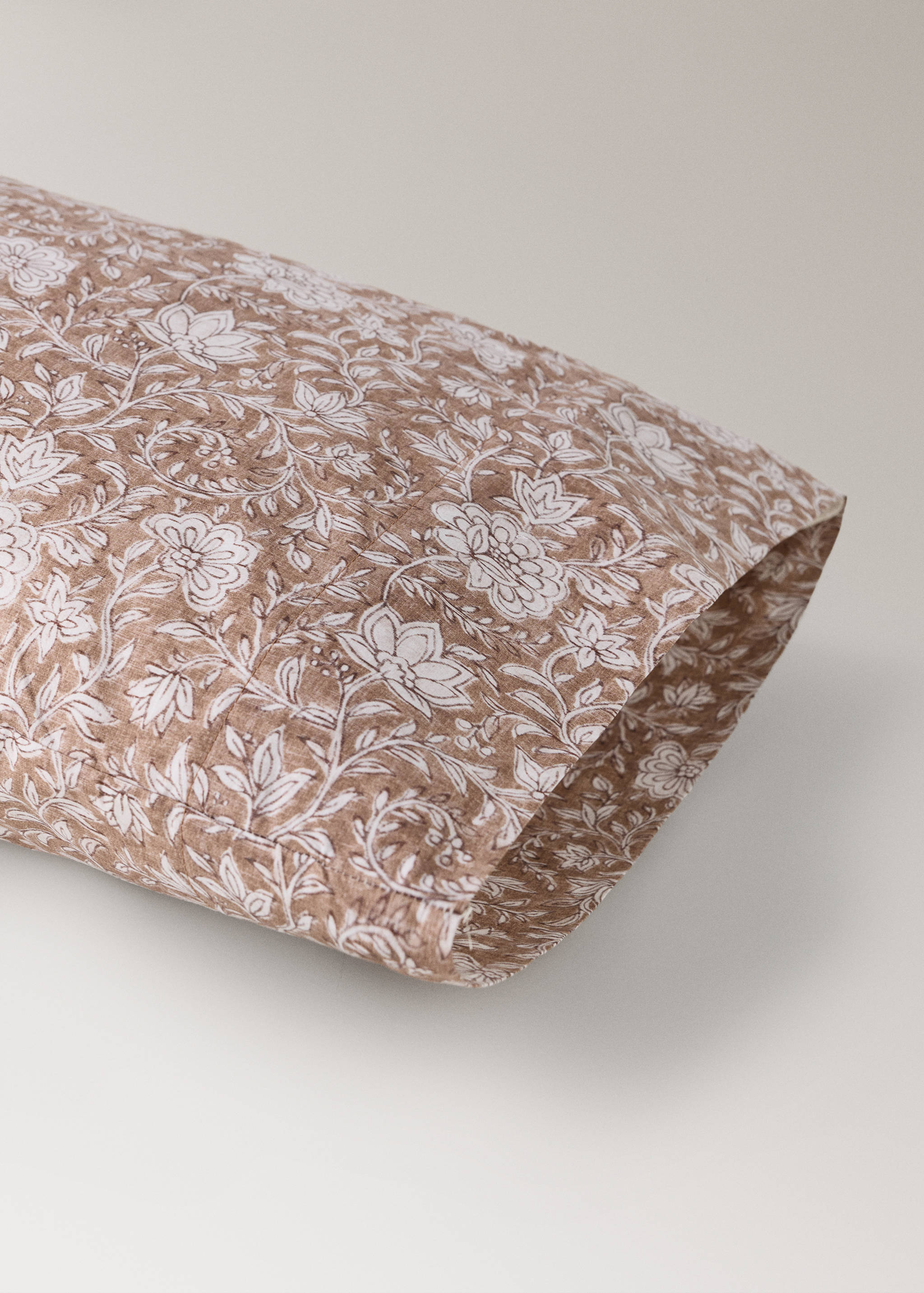 Percale cotton pillowcase with fine stripe print 45x110 cm - Details of the article 2