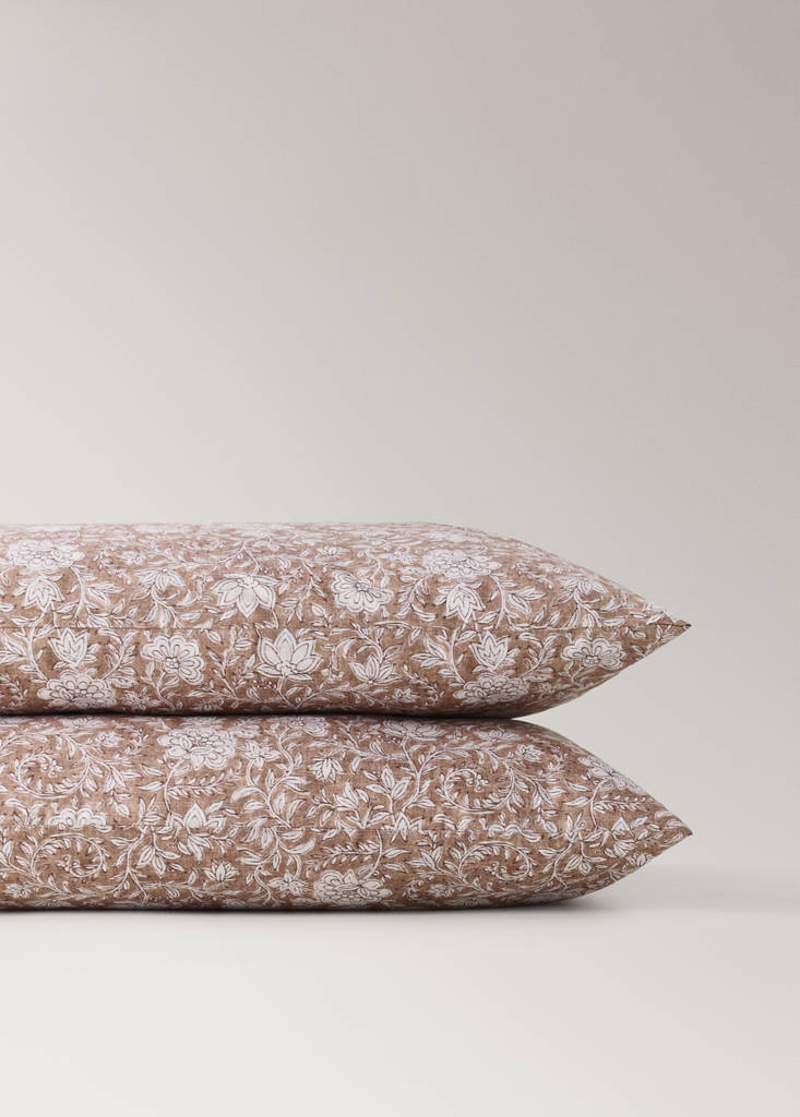 Two percale cotton floral pillowcases 50x75 cm — Tobacco Brown