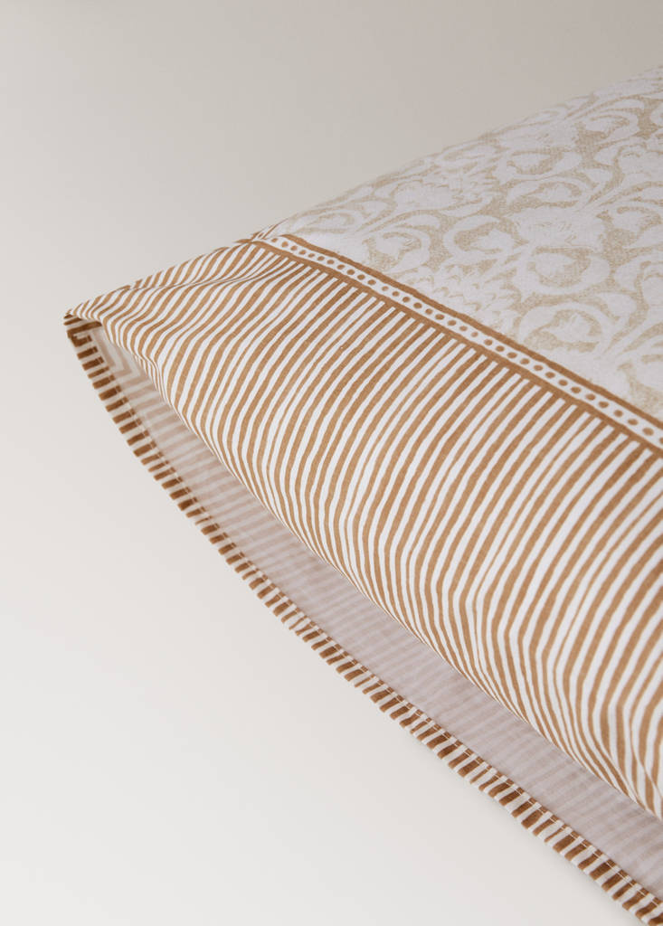 Floral border percale cotton pillow covers 60x60cm — Ochre