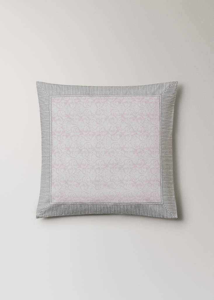 Floral border percale cotton pillow covers 60x60cm — Pastel Pink