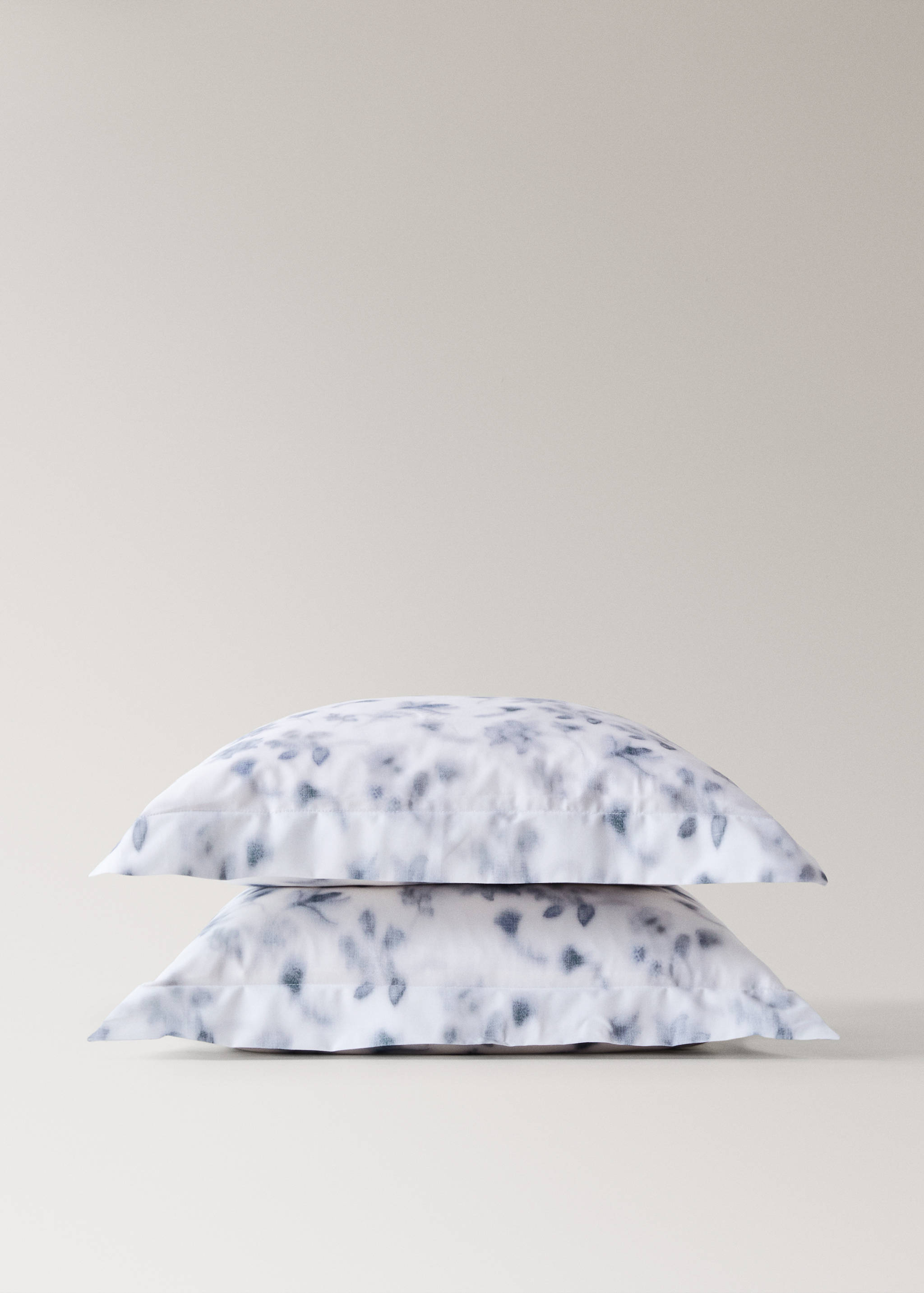 Dvije jastučnice od perkala s difuznim cvjetnim uzorkom 60 x 60 cm - Detalji artikla 3